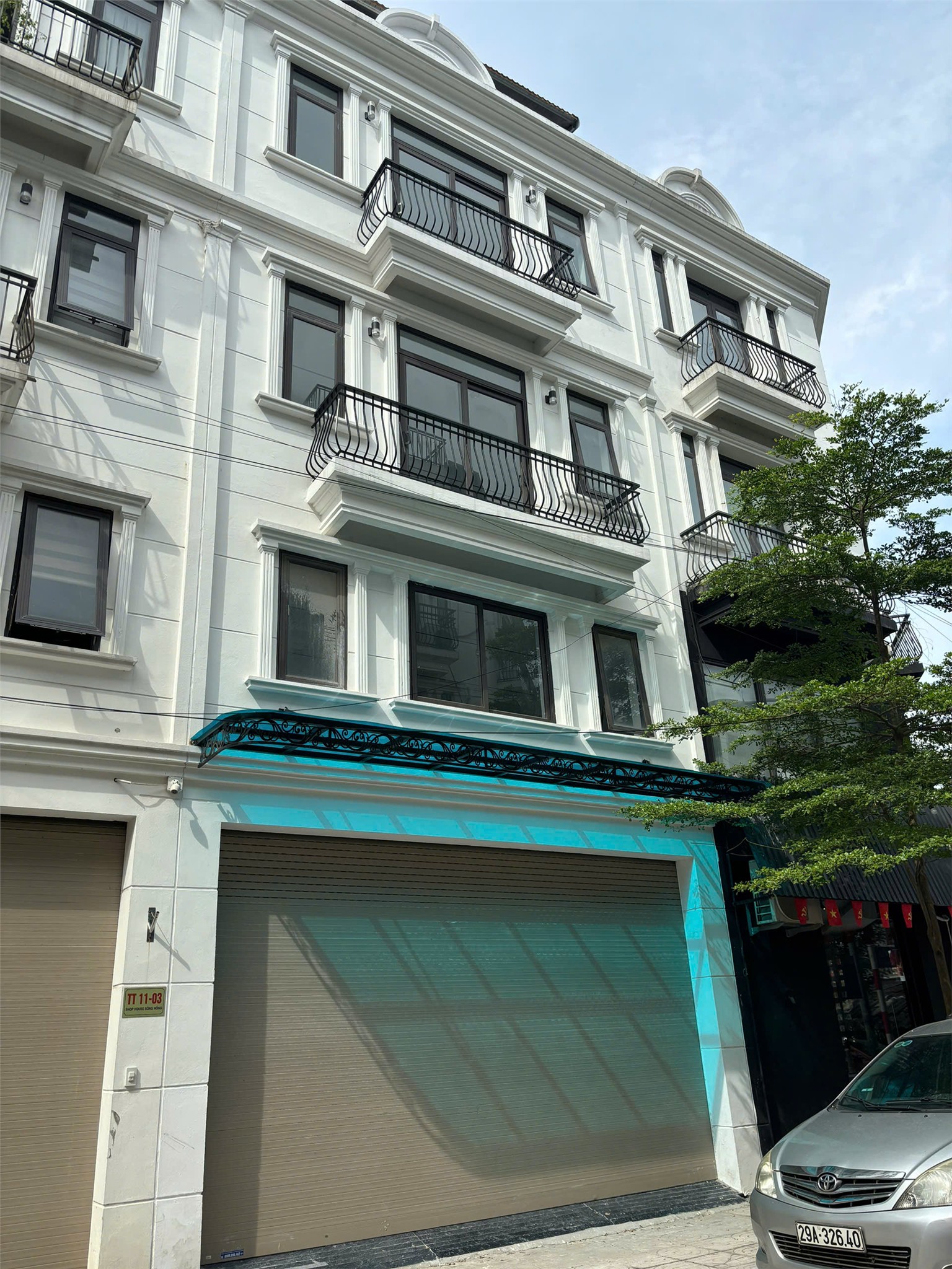 CHÍNH CHỦ BÁN NHÀ 5 TẦNG + 1 SÂN THƯỢNG, THANG MÁY HIỆN ĐẠI – KHU ĐÔ THỊ 31Ha,  TRâu Quỳ, Gia Lâm, - Ảnh chính