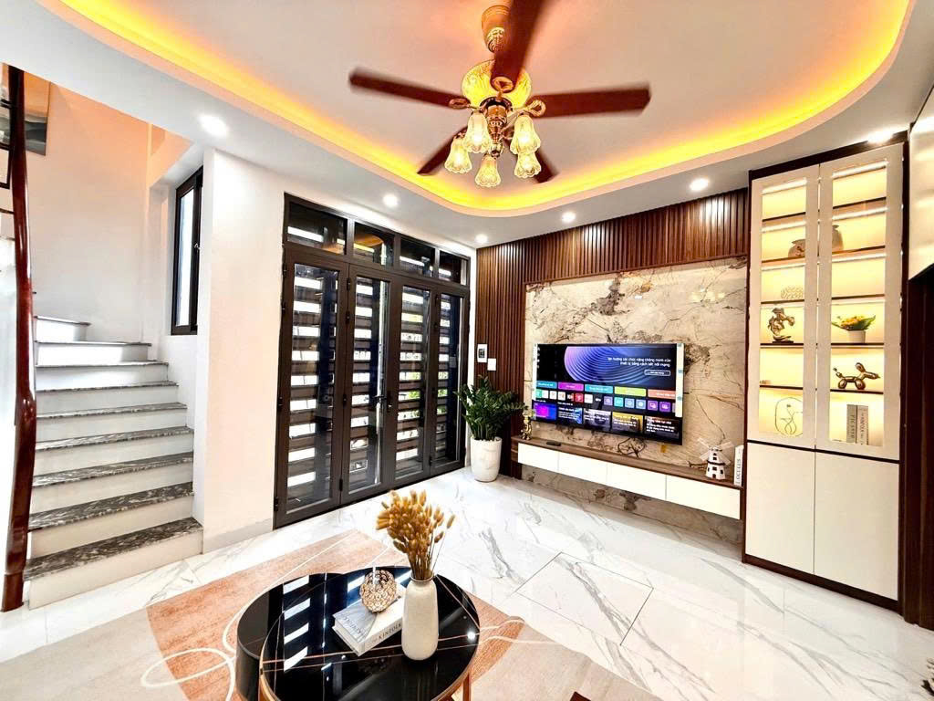 NHÀ ĐẸP TÂY NAM LINH ĐÀM – FULL NỘI THẤT – CHỈ NHỈNH 6 TỶ - Thành Phố Hà Nội - Ảnh 4