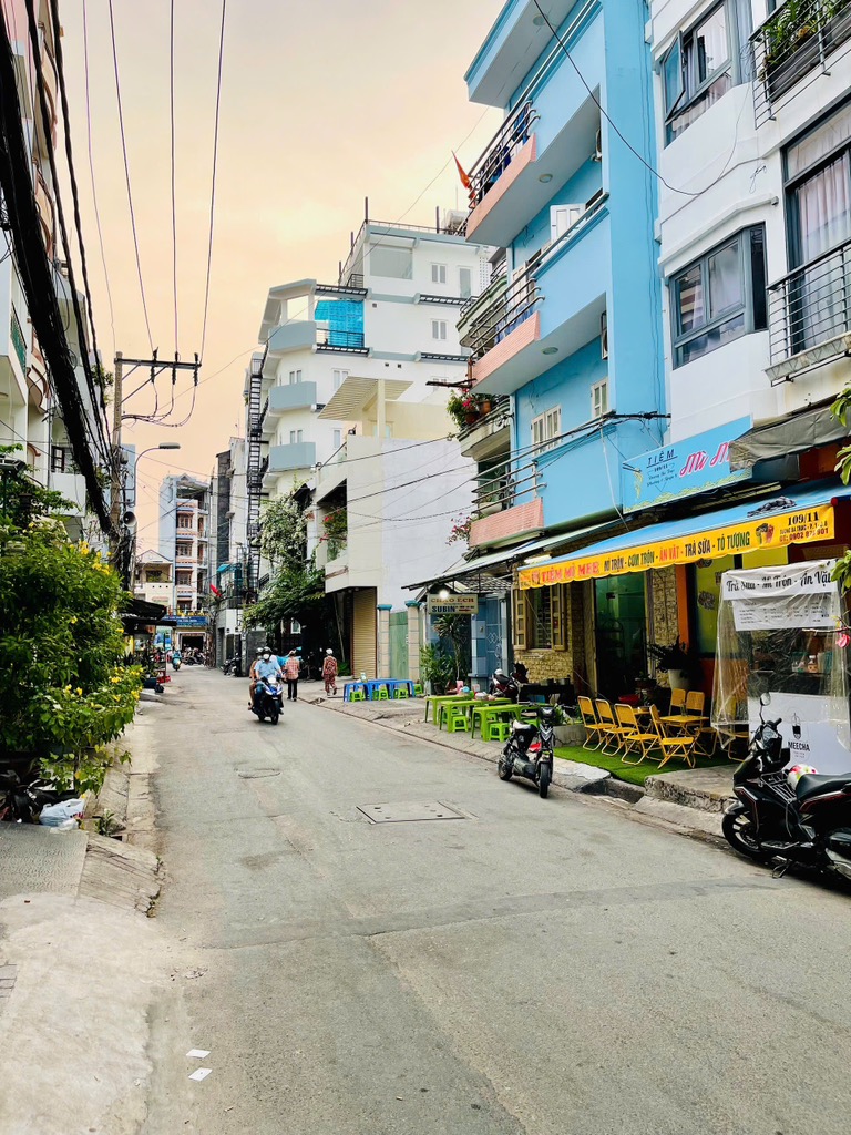 NHÀ ĐẸP – HẺM XE TẢI – GIÁP TRUNG TÂM – LÔ GÓC 2 MẶT THOÁNG - Ảnh chính
