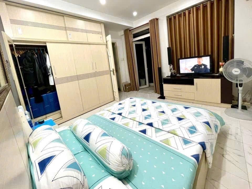 ĐẦU TƯ NGAY – LÔ GÓC GIÁP QUẬN 1 – NHÀ ĐÚC 3 LẦU – KINH DOANH ĐỈNH - Ảnh 1