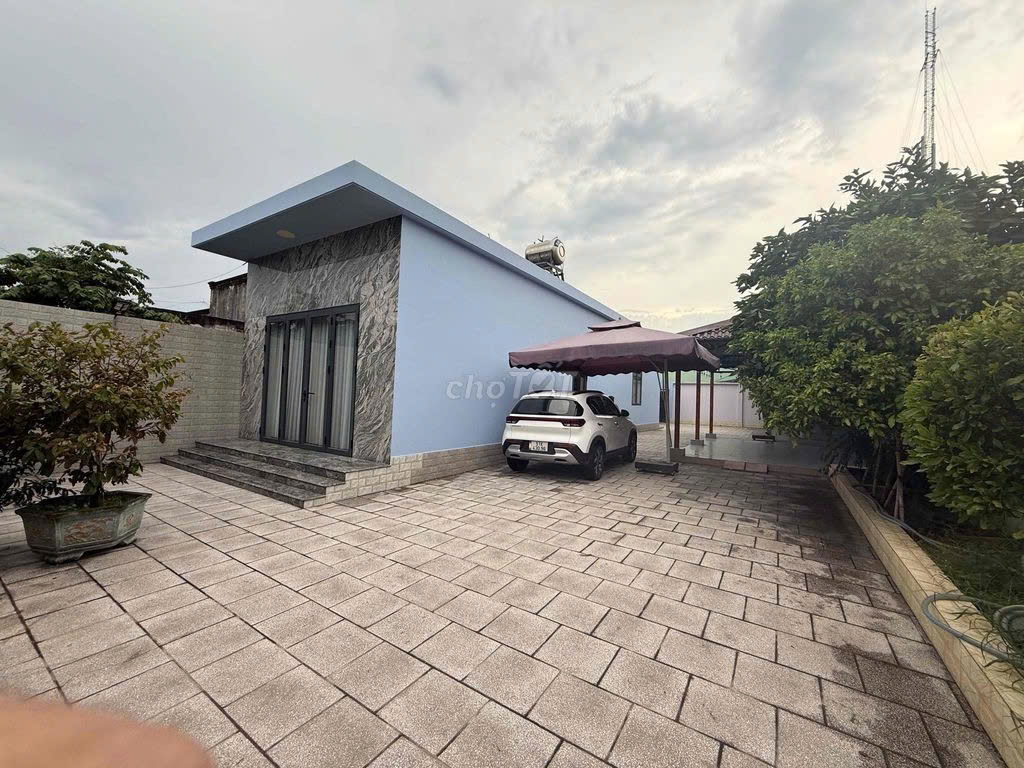 BÁN ĐẤT 2 MẶT TIỀN DT: 727M2- KÈM NHÀ CẤP 4 MỚI XÂY HIỆN ĐẠI +SÂN VƯỜN + NỘI THẤT TẠI CỦ CHI - Ảnh chính