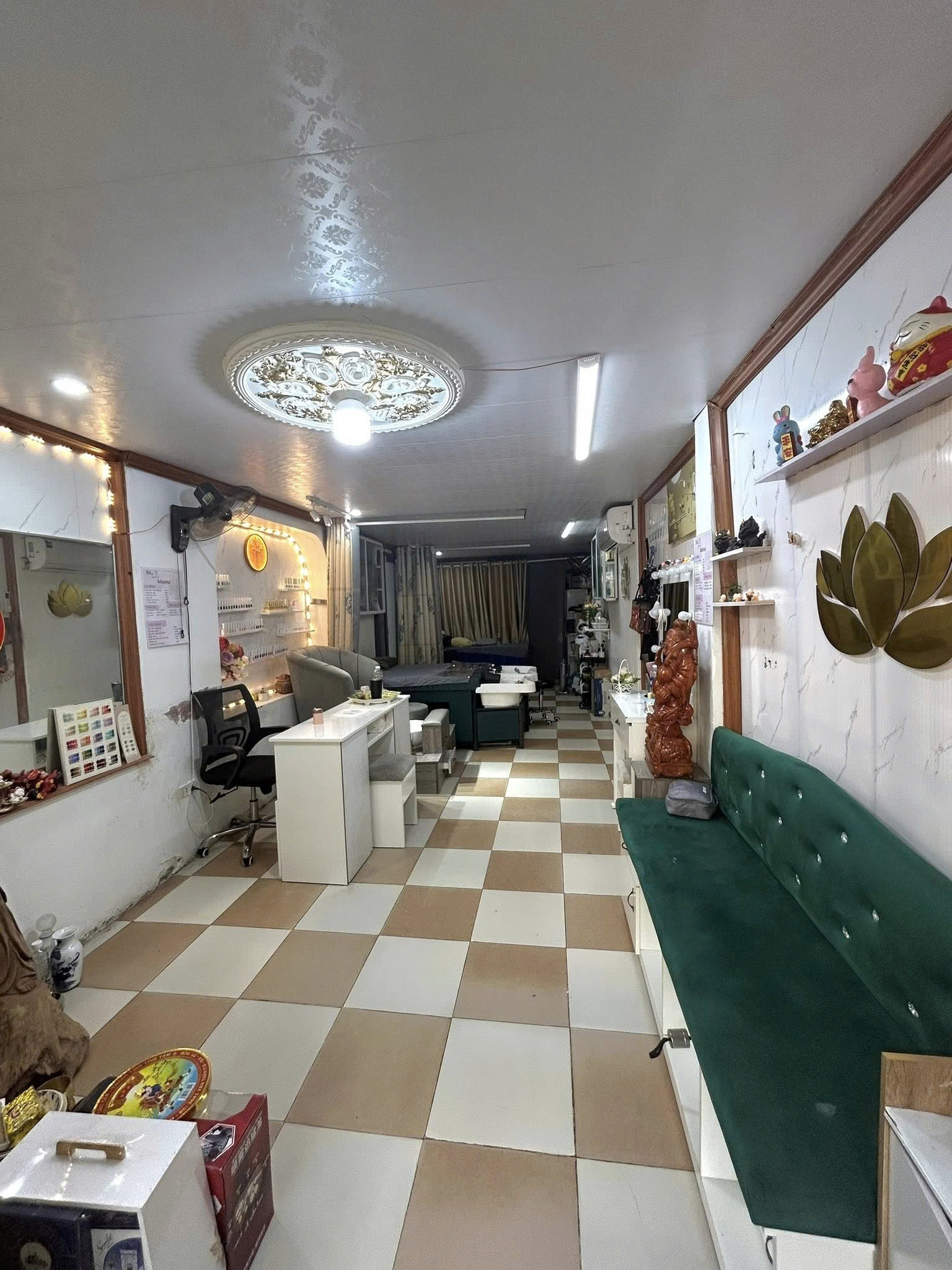 CHÍNH CHỦ SANG GẤP LẠI TIỆM Tiệm vẫn hoạt động bình thường, có sẵn lượng khách quen ổn định - Ảnh 2