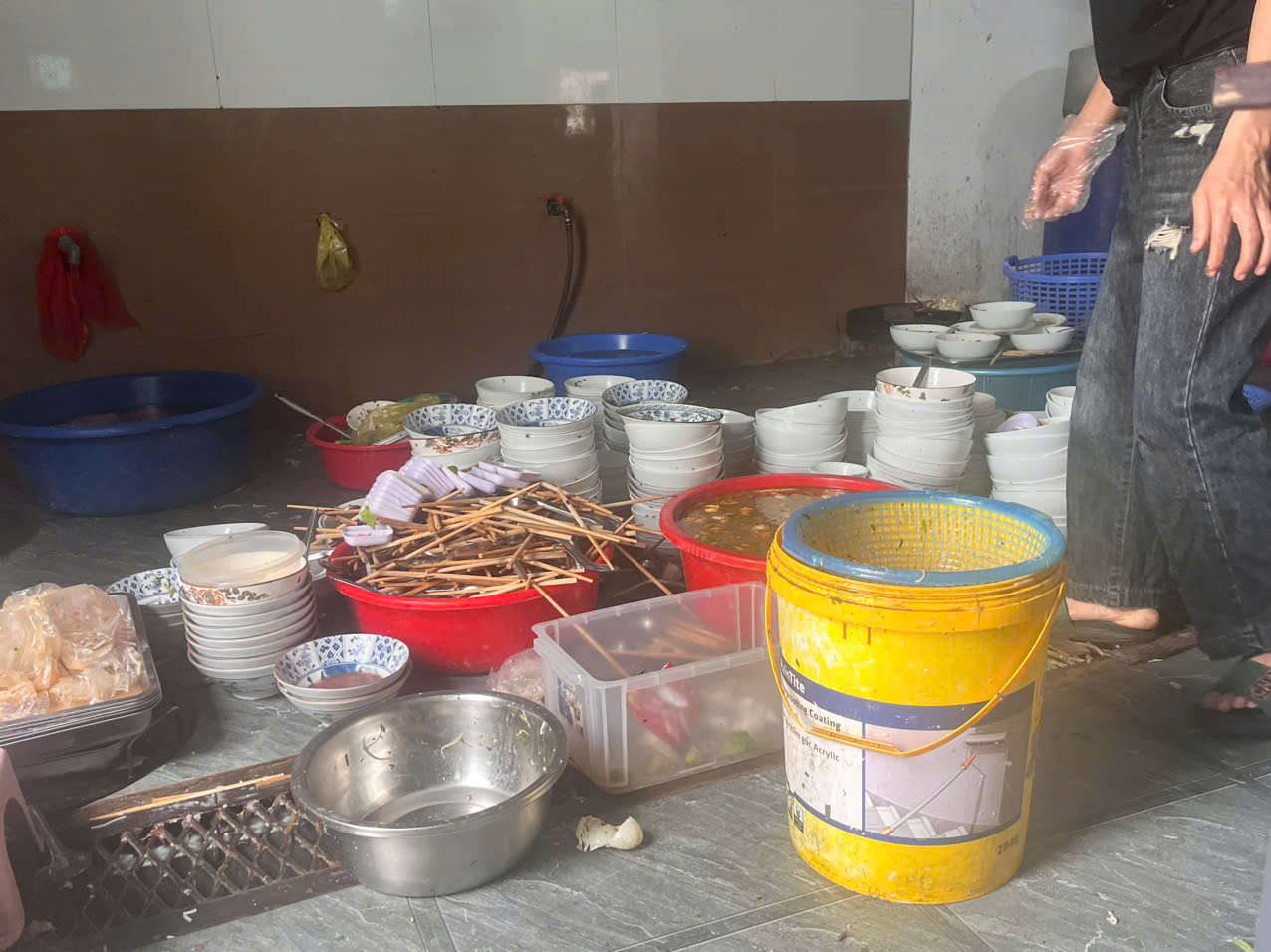 CHÍNH CHỦ CẦN CHO THUÊ QUÁN ĐANG KINH DOANH ỔN ĐỊNH TẠI TPDP KHOA TRƯỜNG - XÃ TRÚC LÂM - THANH HÓA. - Ảnh 4
