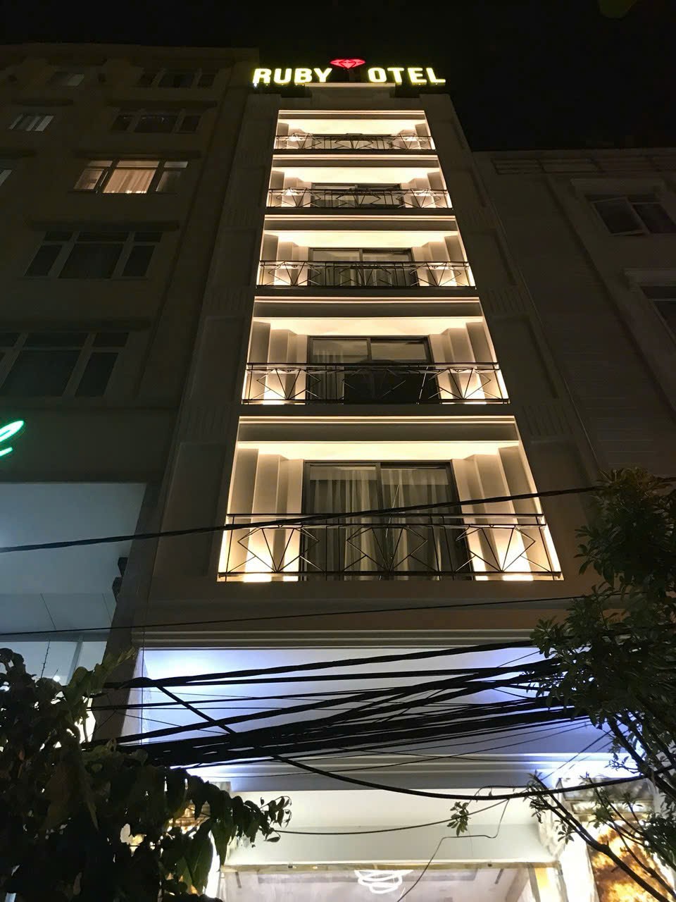 Chính chủ cần bán nhanh khách sạn 7 tầng tại đường An Thượng 1, Mỹ An, Ngũ Hành Sơn, Đà Nẵng. - Ảnh chính