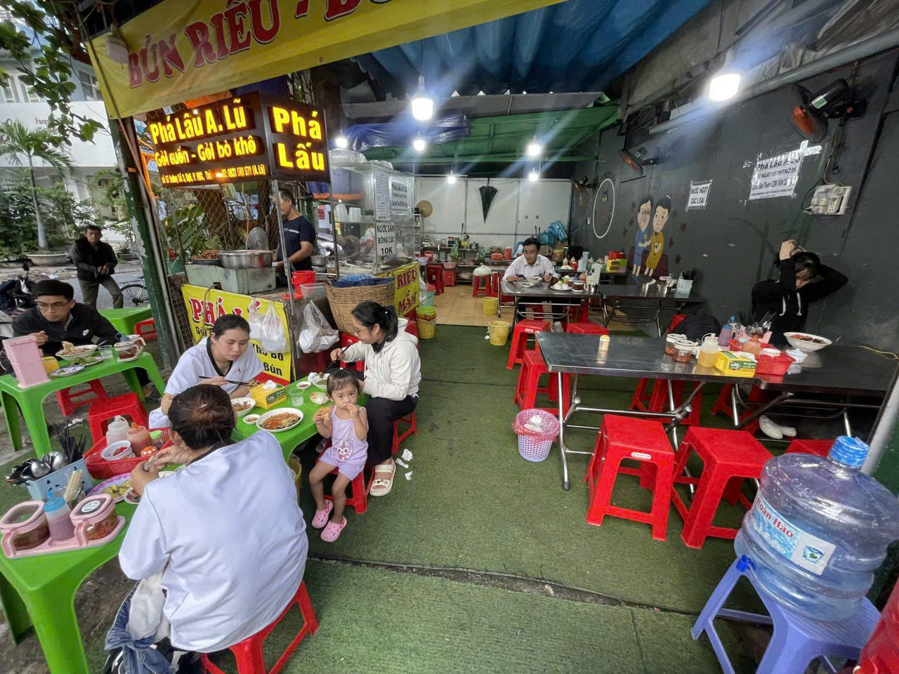 Quận Thủ Đức , Nhanh Còn ! Sang Quán Phá Lấu – Bún Bò – Bún Riêu , Lượng Khách Đông, Tel : - Ảnh 4
