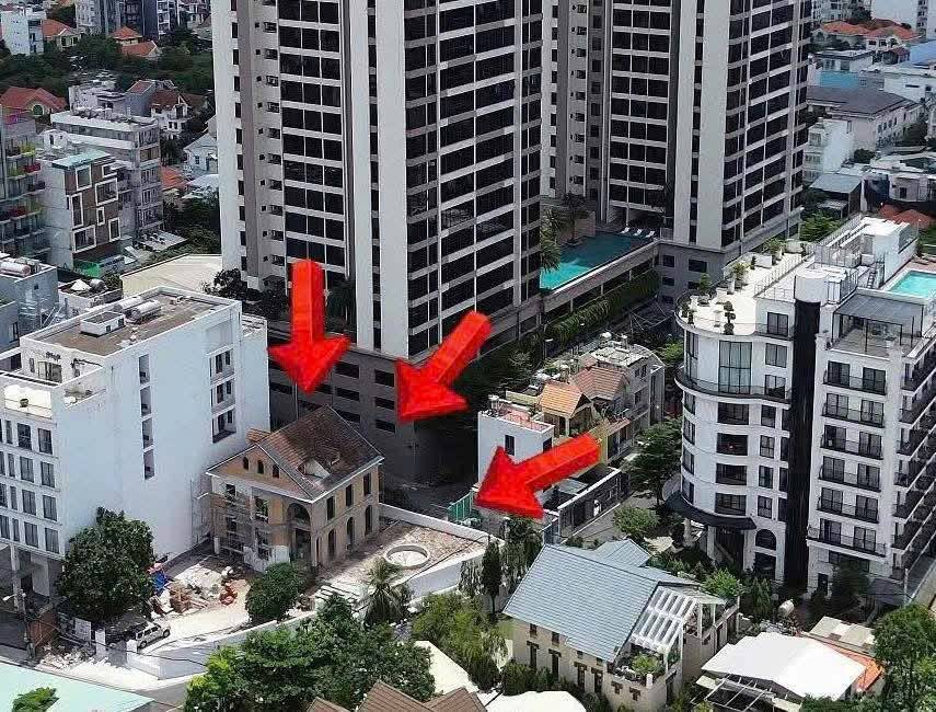 Lô góc 2 mặt tiền đường Quốc Hương, Thảo Điền, Q2, 15x17m, chỉ 27,8 tỷ - Ảnh 1
