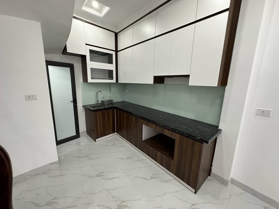 🏠 DI TRẠCH 34M², 5 TẦNG, CHỈ 4,2 TỶ: NHÀ ĐẸP GIÁ HỜI, NHANH TAY KẺO TIẾC! 🚨 - Ảnh 1