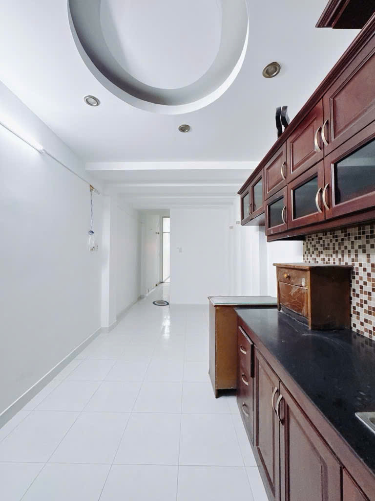 CĂN HỘ DỊCH VỤ CÓ 6 TỶ <br>TRUNG TÂM Q4 - Ảnh 3