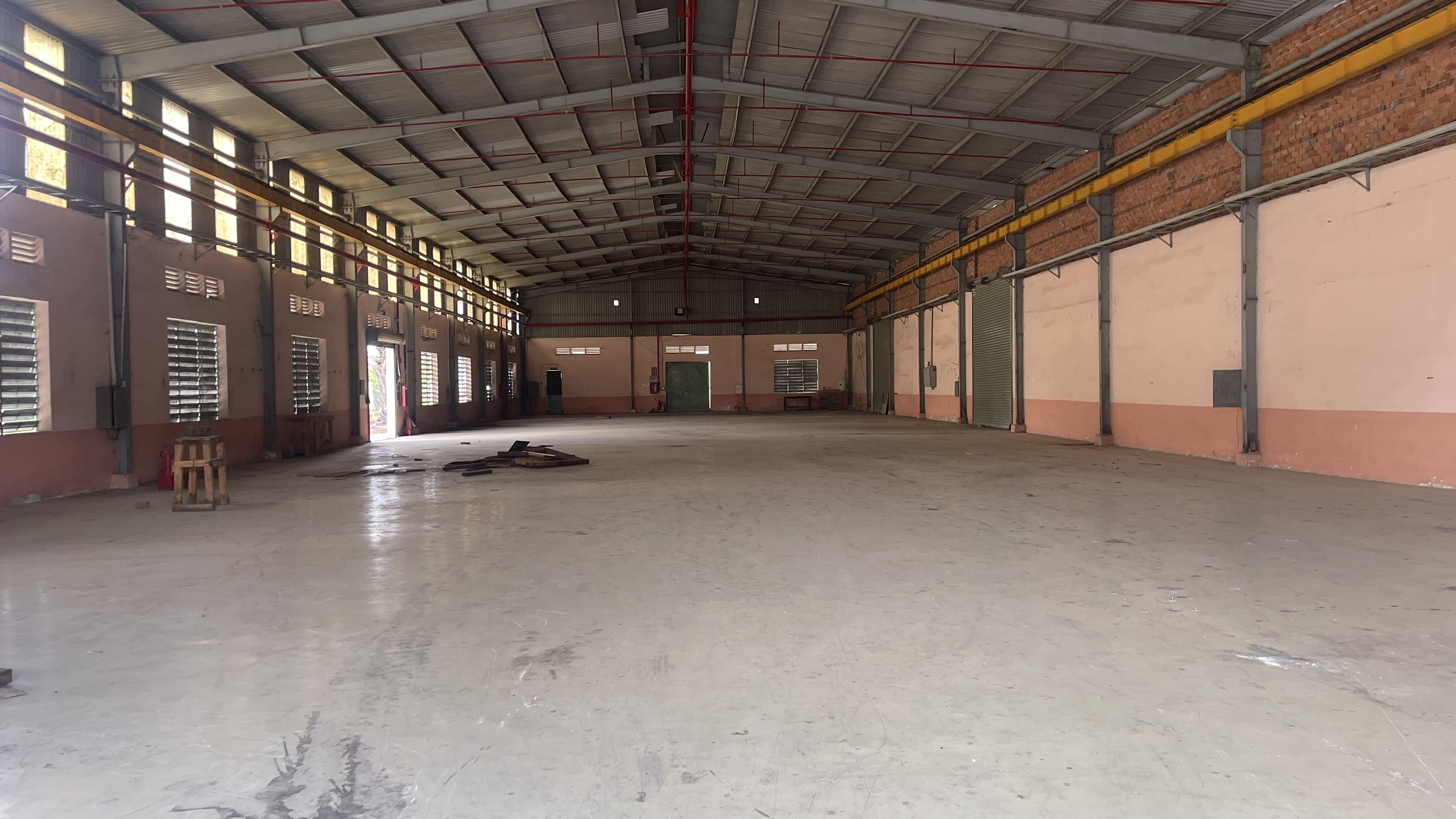 Cho thuê xưởng 1000m2 KCM Biên Hòa Đồng Nai giá 99tr - Ảnh 2