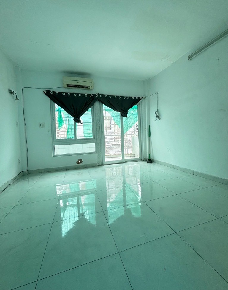 HẺM XE TẢI, 3 Tầng BTCT, DTSD hơn 80m2, P13 Bình Thạnh, 5.x ty - Ảnh chính