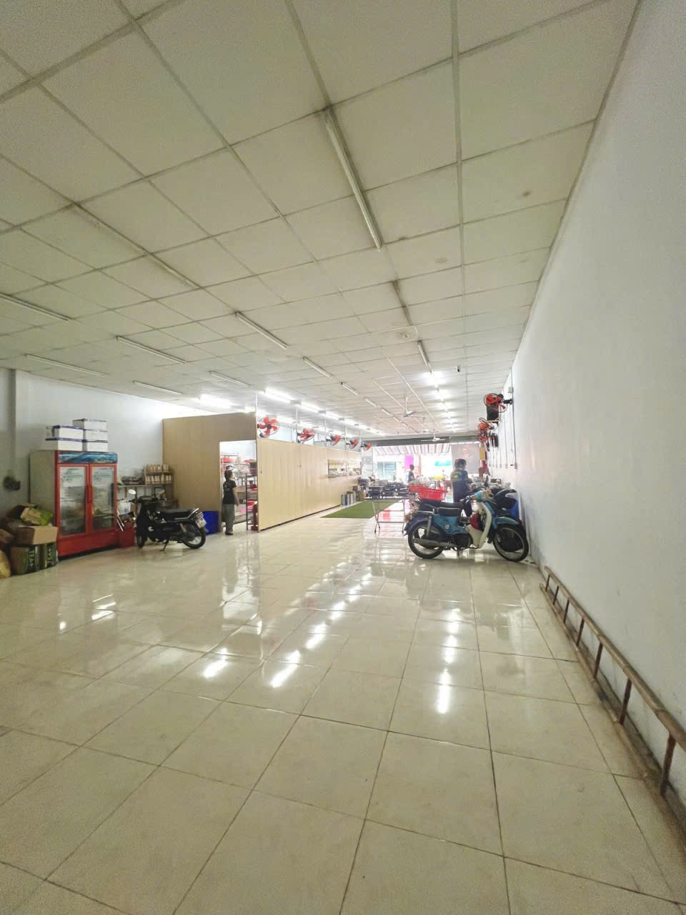 Mặt tiền Kinh Doanh Siêu Hiếm Mã Lò Lê Văn Quới 270m2 ngang hiếm 9m 2 Tầng 25 tỷ - Ảnh 1