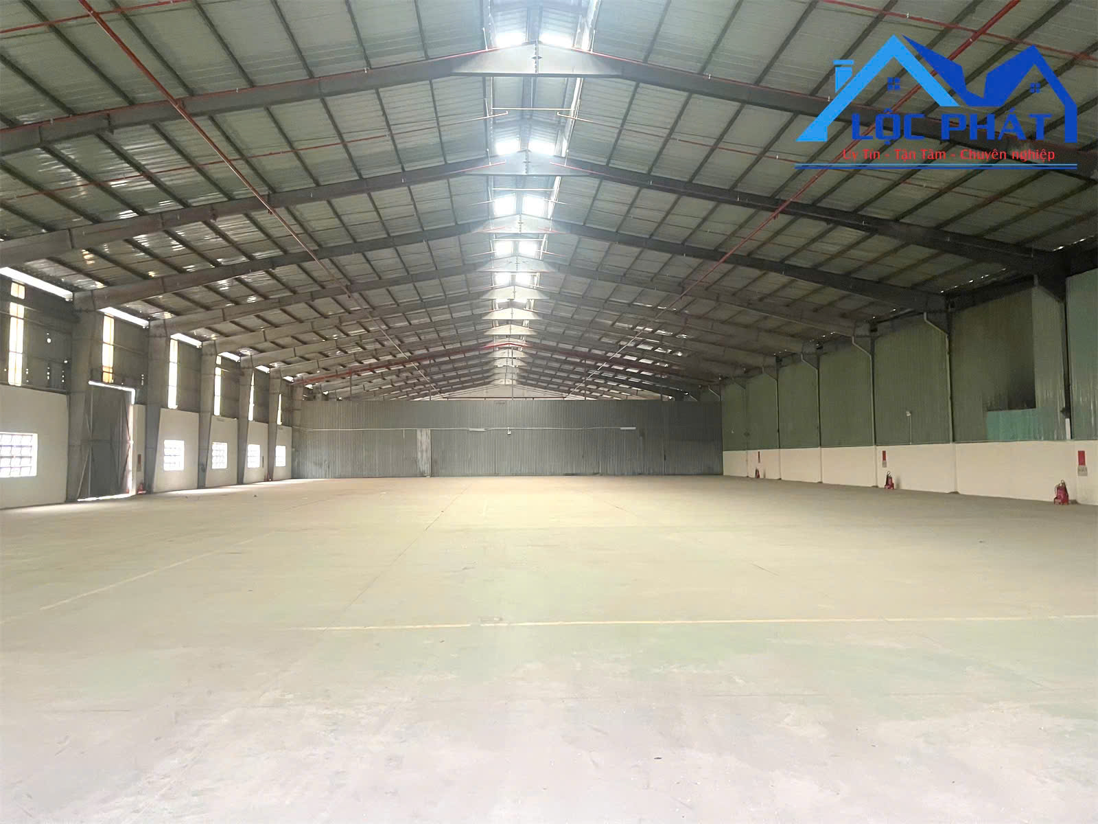 Cho thuê xưởng 3600m2 KCN Tam Phước, Đồng Nai giá chỉ 4,2usd/m2 - Ảnh chính