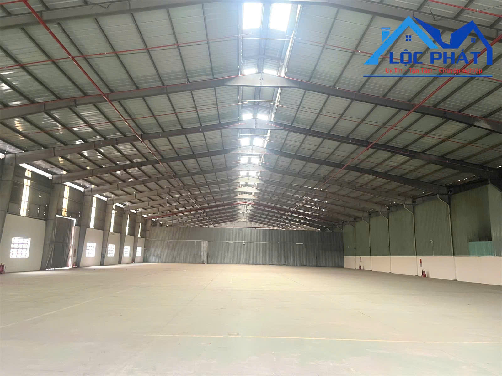 Cho thuê xưởng 3600m2 KCN Tam Phước, Đồng Nai giá chỉ 4,2usd/m2 - Ảnh 1