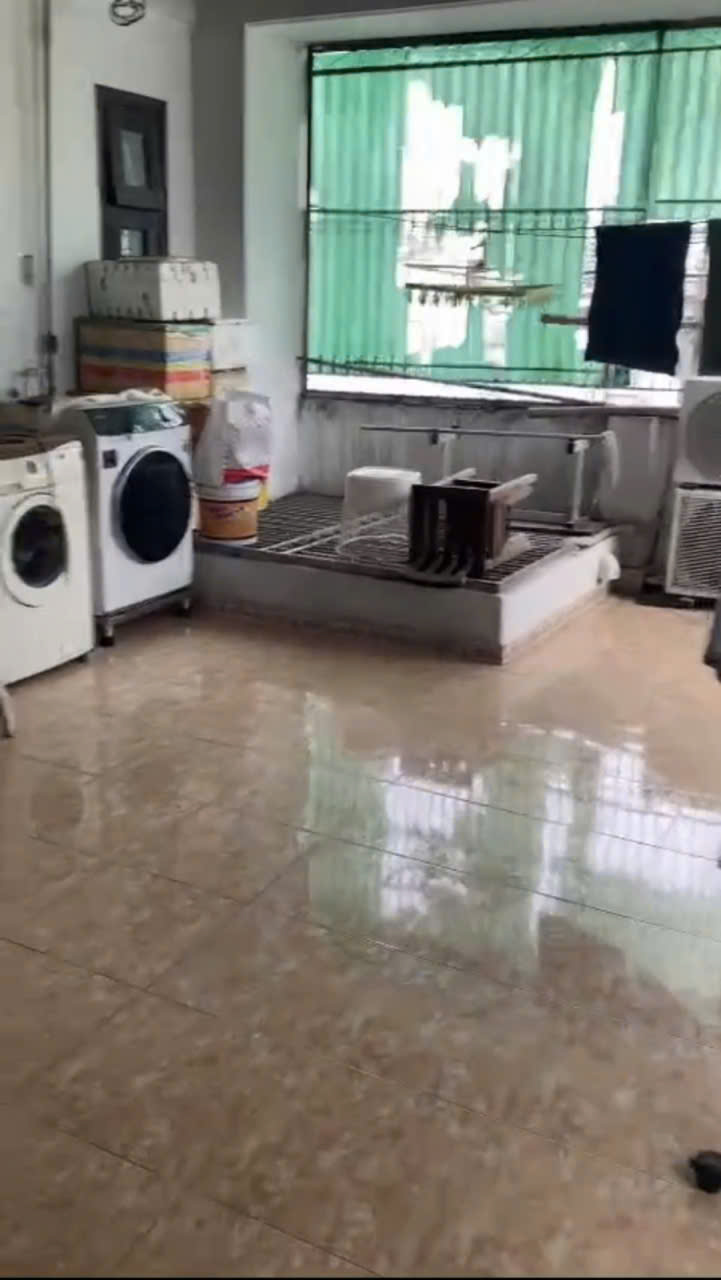 Bán Gấp Nhà mặt tiền Kinh Doanh Lê Niệm Tân Phú 154m2 ngang 8 hiếm 5 Tầng  Nhỉnh 20 tỷ - Ảnh 4