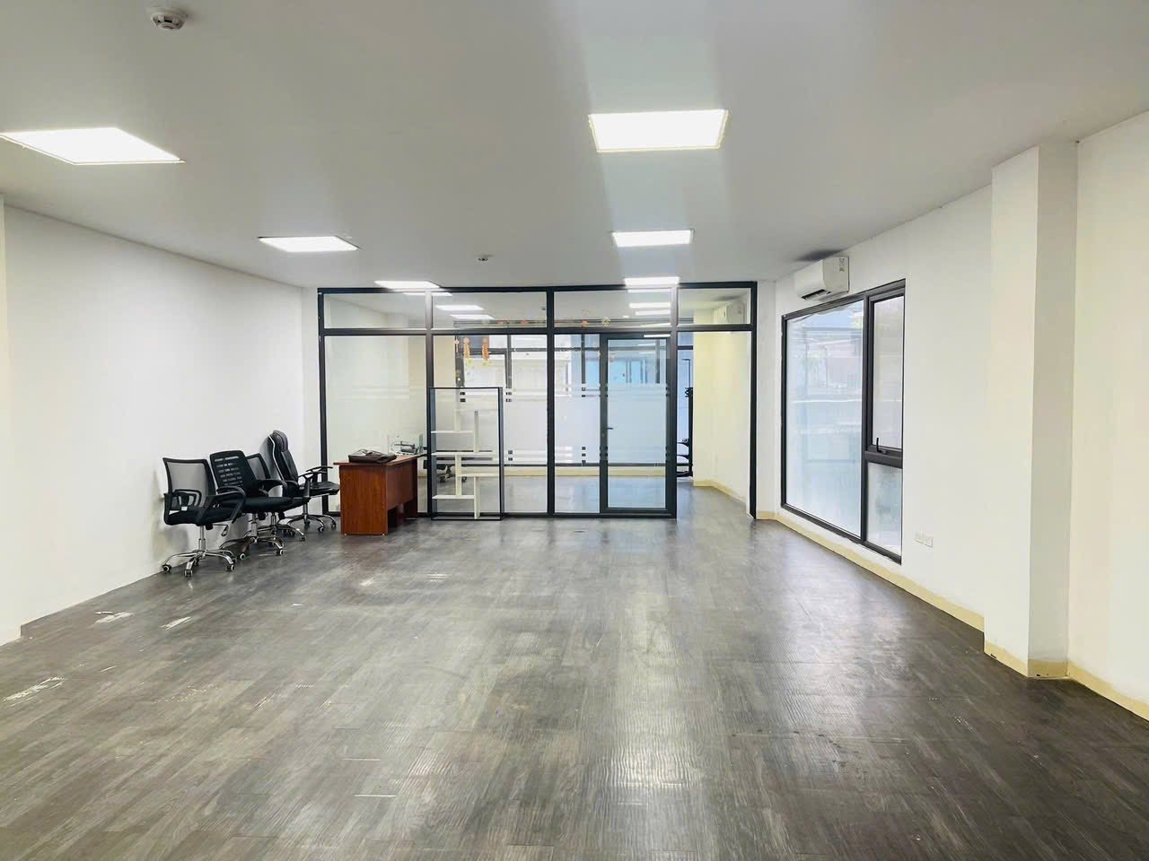 BÁN TÒA VĂN PHÒNG KHUẤT DUY TIẾN, THANH XUÂN, 105M2, 9T, THANG MÁY, NGÕ PHÂN LÔ, VỈA HÈ, KD SIÊU - Ảnh 3