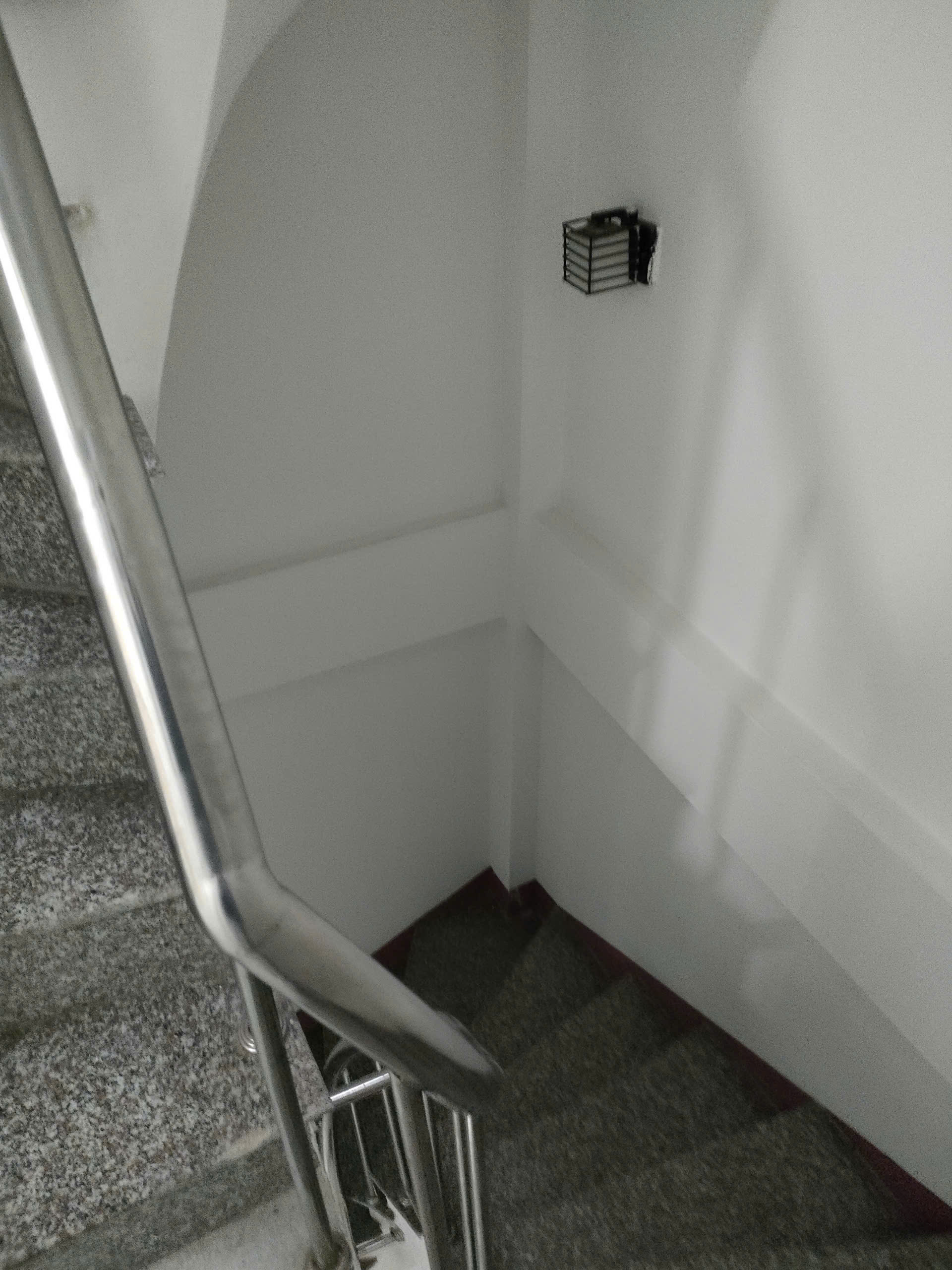 Bán gấp giá rẻ Trương Định 15m/20m,3 tầng,mặt tiền1m/3m,1.8 tỷ Hoàng Mai. - Ảnh 1
