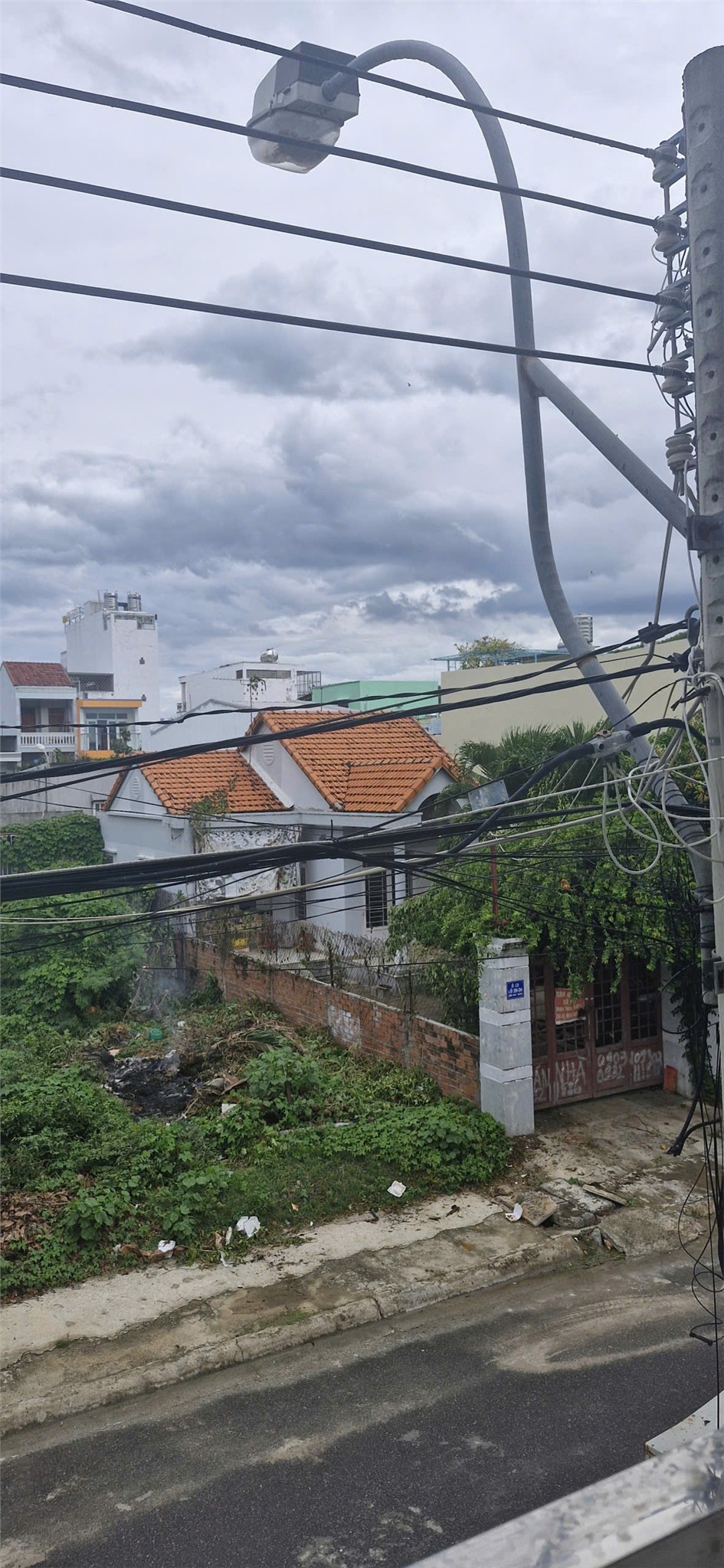 CẦN BÁN CĂN NHÀ Cấp 4 Tại Đường Bùi Huy Bích P Bắc Nha Trang - T Khánh Hòa - Ảnh 2