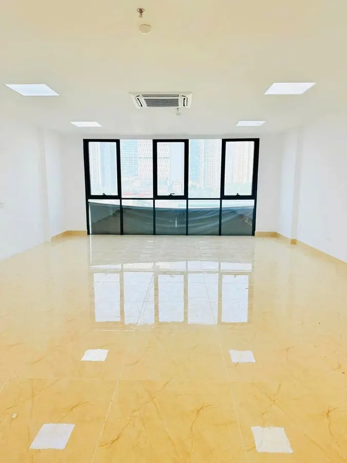 ​Bán Nhà Mặt Phố Trần Vỹ. Cầu Giấy. Thang Máy. Ô Tô. Vỉa Hè. DT 136m2. MT 6,5m. Giá 88,5 Tỷ. - Ảnh 3