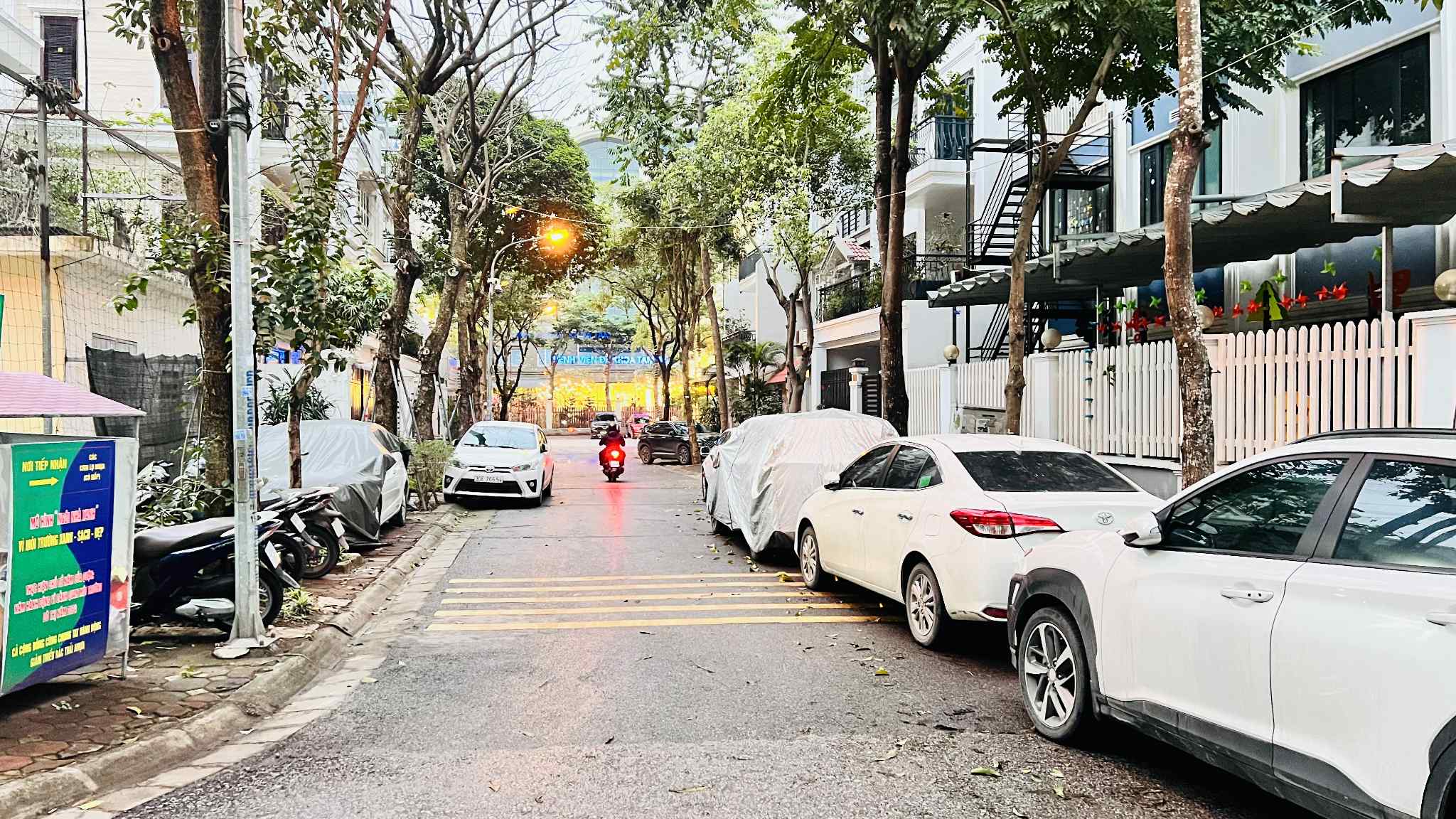 bán nhà Hoàng Như Tiếp- bệnh viện Tâm Anh, diện tích 140m, ôtô tránh, cách bệnh viện Tâm Anh 50m - Ảnh 1