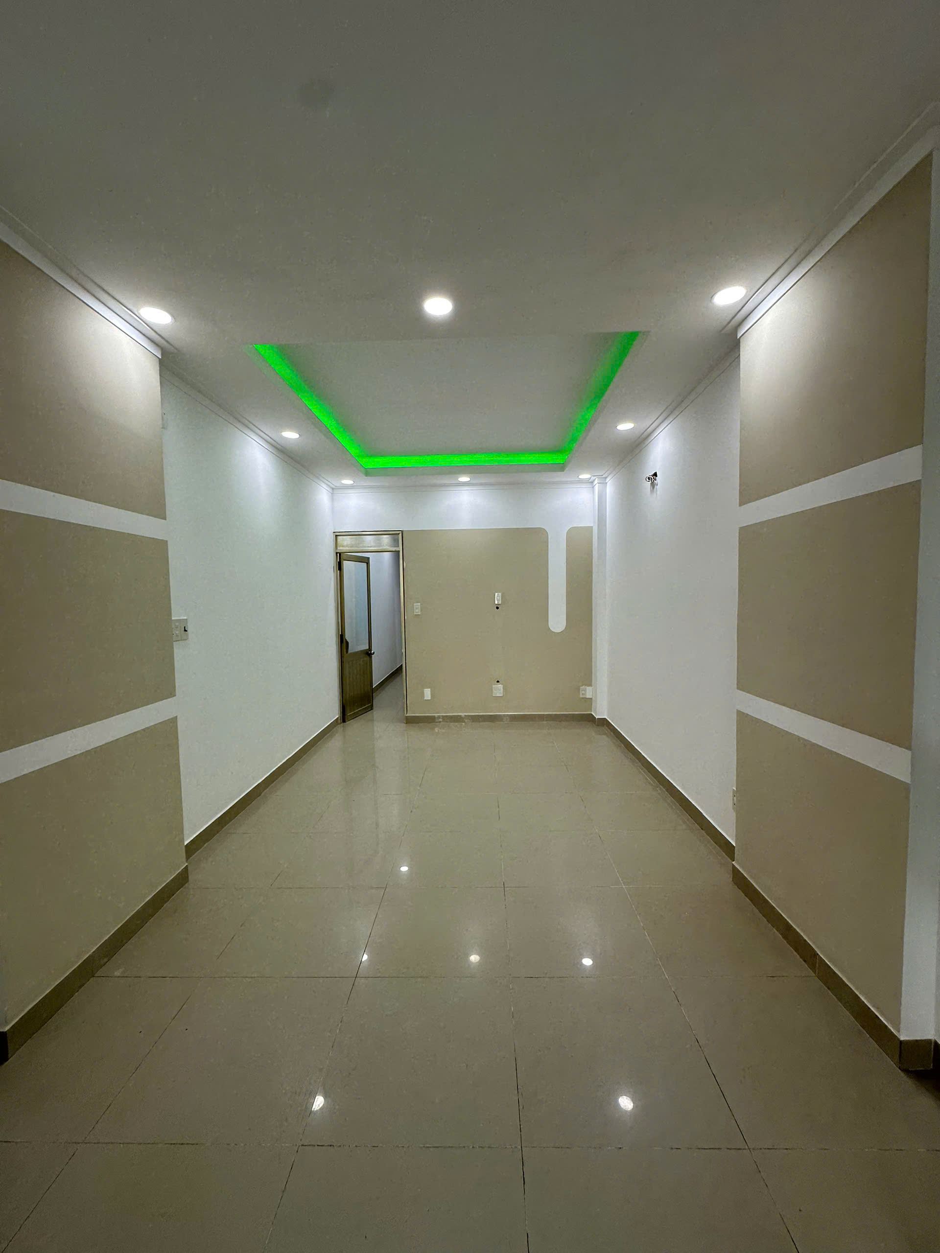 Bán nhà 2 mặt tiền hẻm ô tô rộng đường Điện Biên Phủ Nha Trang Diện tích :82,5m2 Giá 5,8  tỷ - Ảnh chính