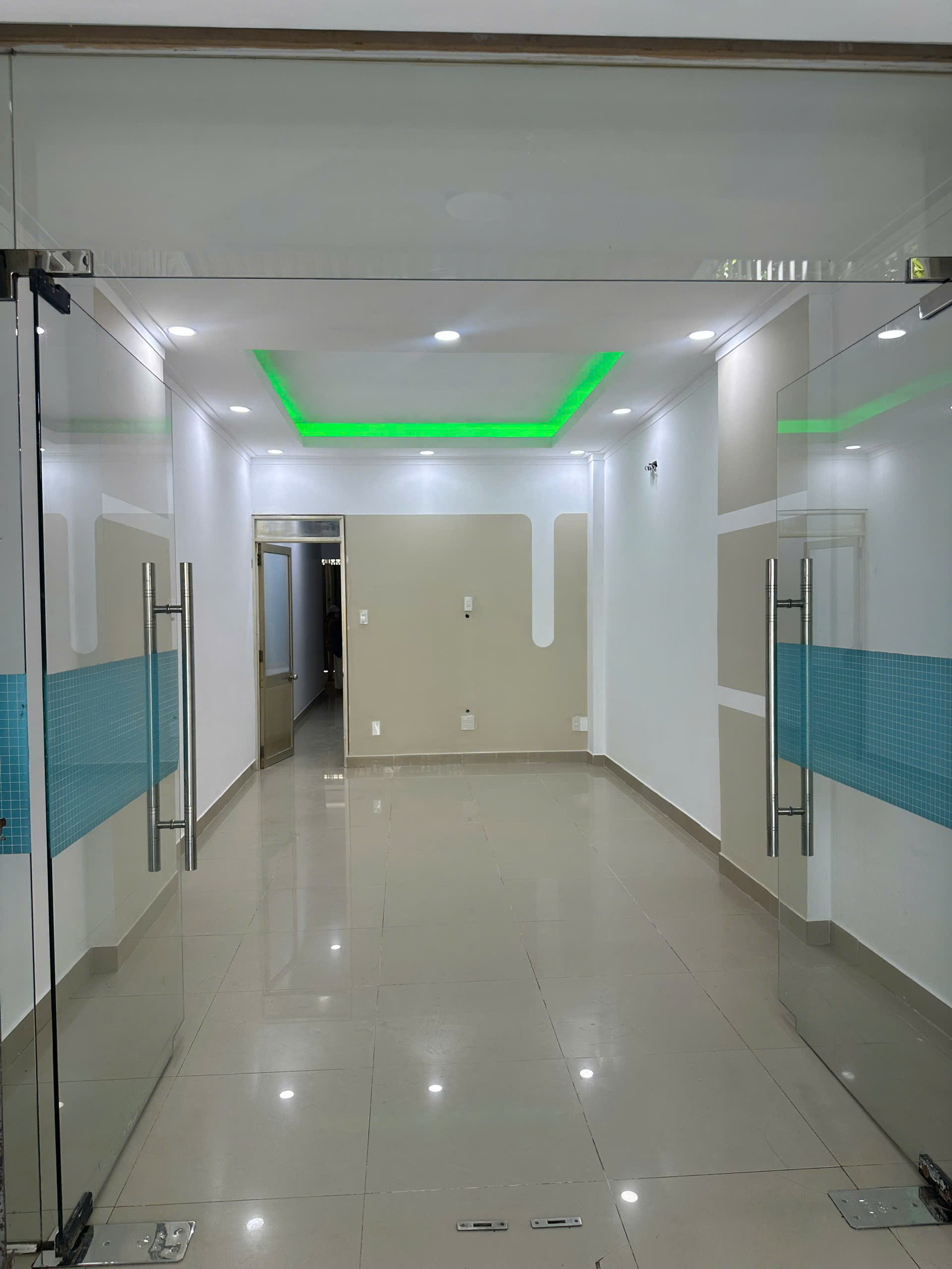 Bán nhà 2 mặt tiền hẻm ô tô rộng đường Điện Biên Phủ Nha Trang Diện tích :82,5m2 Giá 5,8  tỷ - Ảnh 1
