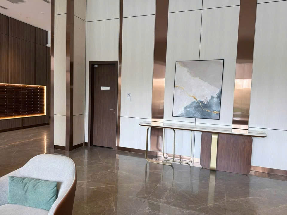 HOT !!! SỞ HỮU NGAY CĂN HỘ CAO CẤP ĐẸP - GIÁ TỐT- Vị Trí Đắc Địa  VIEW HỒ, TÒA H3 - Ảnh 1