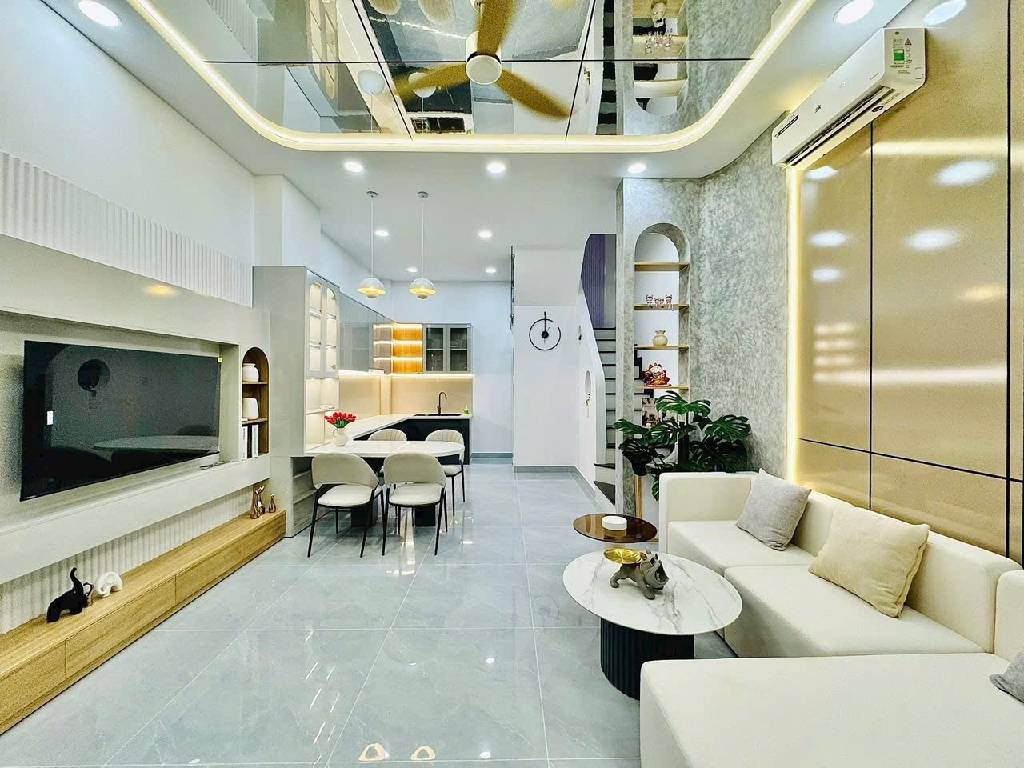 ✅ NHÀ DÂN XÂY CHẮC CHẮN – 50M RA ĐƯỜNG CỔ LINH – Ô TÔ ĐỖ CỬA – AN NINH TỐT – DÂN TRÍ CAO ✅ - Ảnh chính