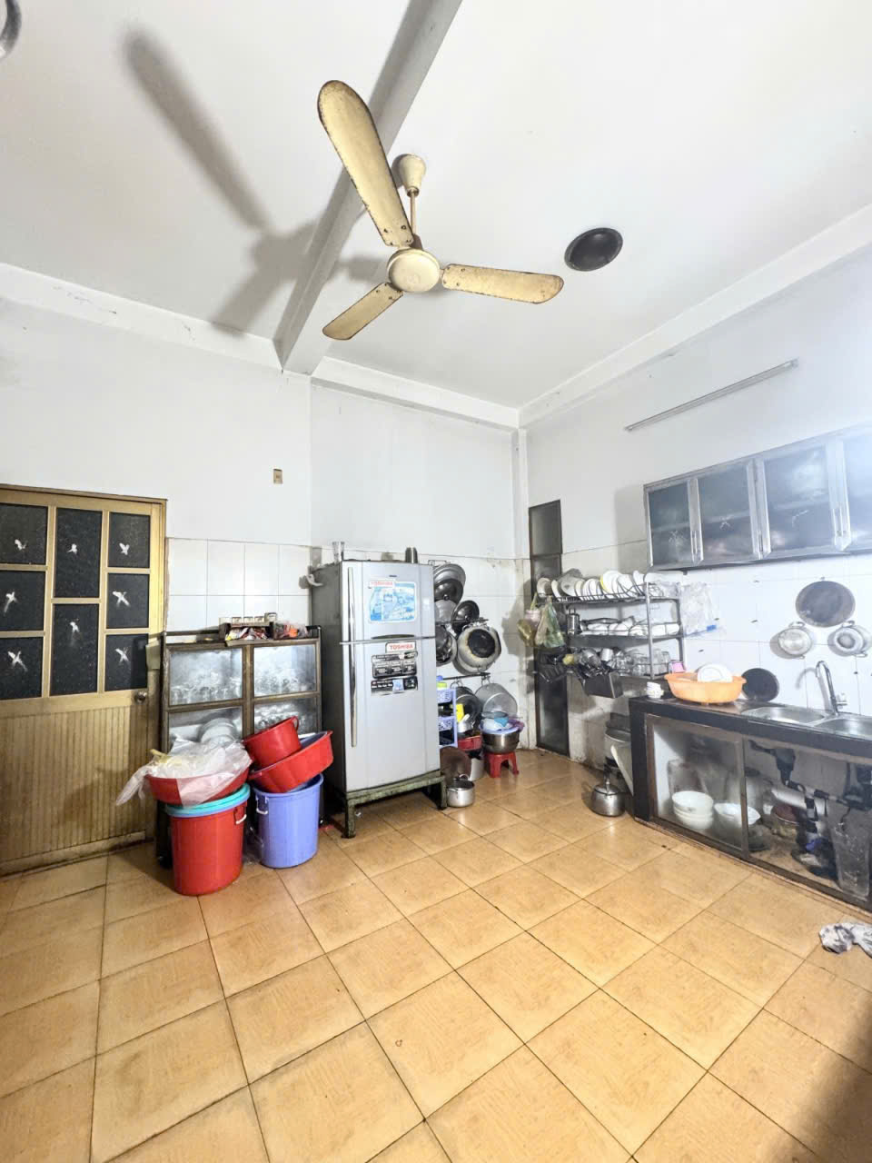 NGỘP 4 TỶ - GẤP BÁN NHÀ 3 TẦNG - DT 110M2 4PN TRƯỜNG THỌ - HẺM THÔNG - Chỉ 5.9 tỷ - 0909323881 - Ảnh 3
