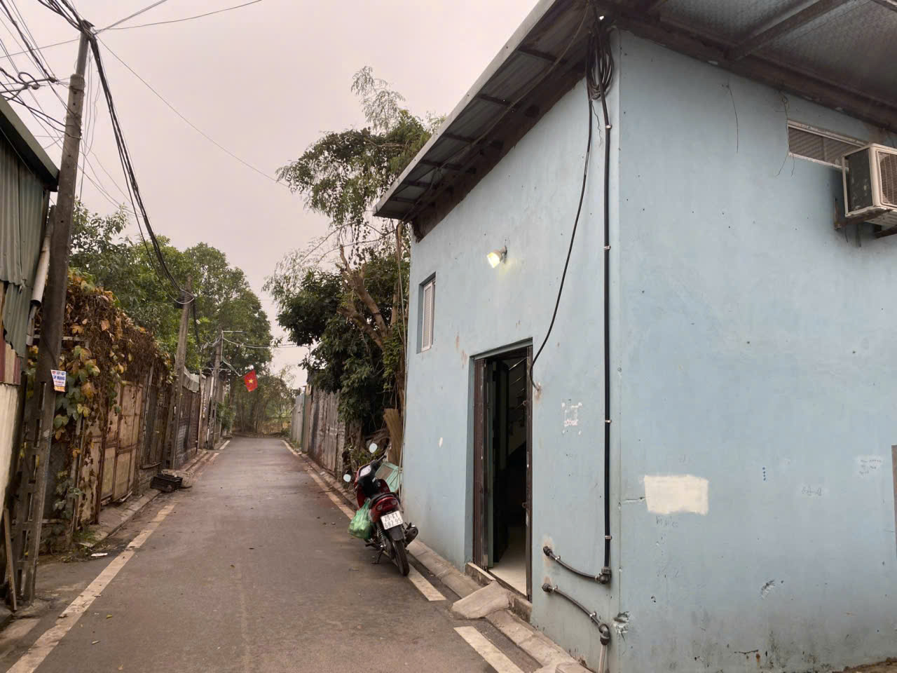 BÁN ĐẤT TẶNG NHÀ - TỔ 2, NGÕ 14 PHỐ THẠCH CẦU - LONG BIÊN - Ảnh 2