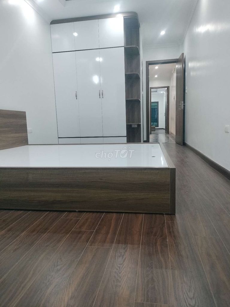 CHÍNH CHỦ BÁN NHÀ 5 TẦNG FULL NỘI THẤT TRUNG TÂM THỊNH LIỆT-HOÀNG MAI - Ảnh 2