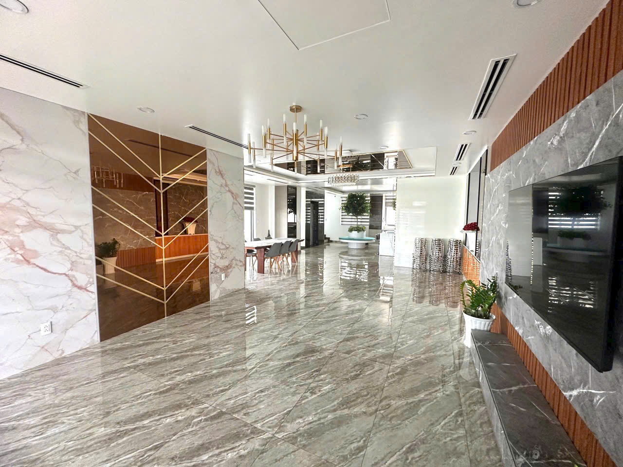BÁN NHÀ CHÍNH CHỦ - 268,6m2 - KHU ĐÔ THỊ VẠN PHÚC, THỦ ĐỨC - Ảnh 1