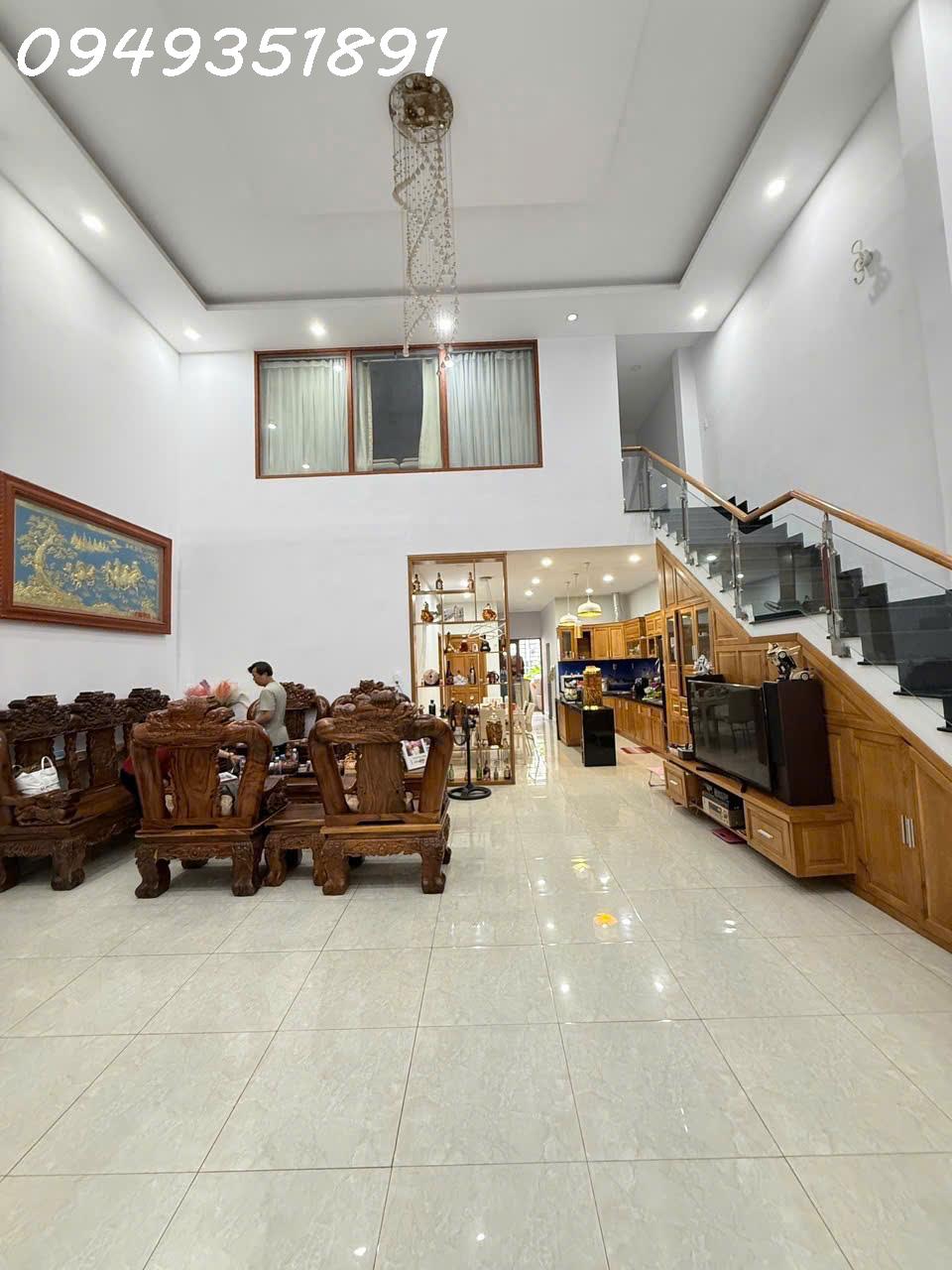 NHÀ HXH LÊ QUANG ĐỊNH 318M2 DÀI 50M 2TẦNG 7PN SHR HOÀN CÔNG ĐỦ GIÁ 21,5TỶ LH 0949351891 MR TOAN - Ảnh 3