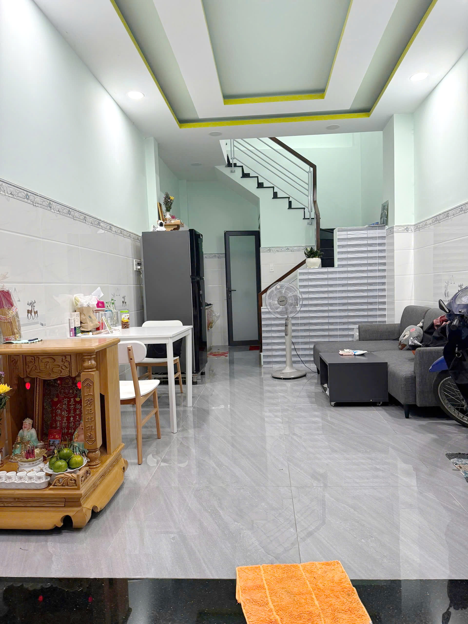Nhà mới 2lầu/ST cách MT vài căn Tùng Thiện Vương P12Q8 - Ảnh chính