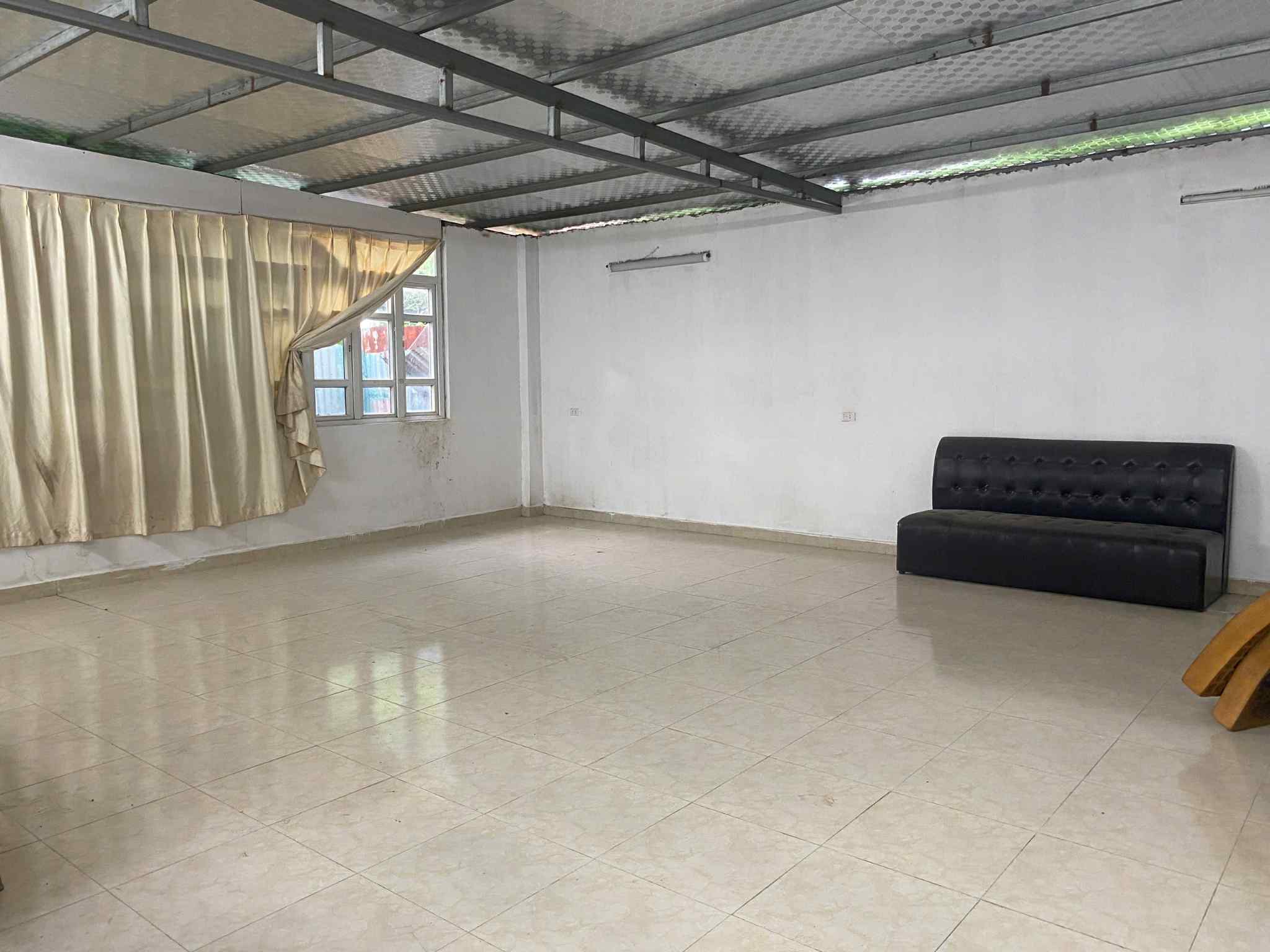 Chính chủ cần cho thuê Kho Tại đường 11 khu tập thể f361  - An Dương - Tây Hồ -  Hồng Hà – Hà Nội. - Ảnh 1