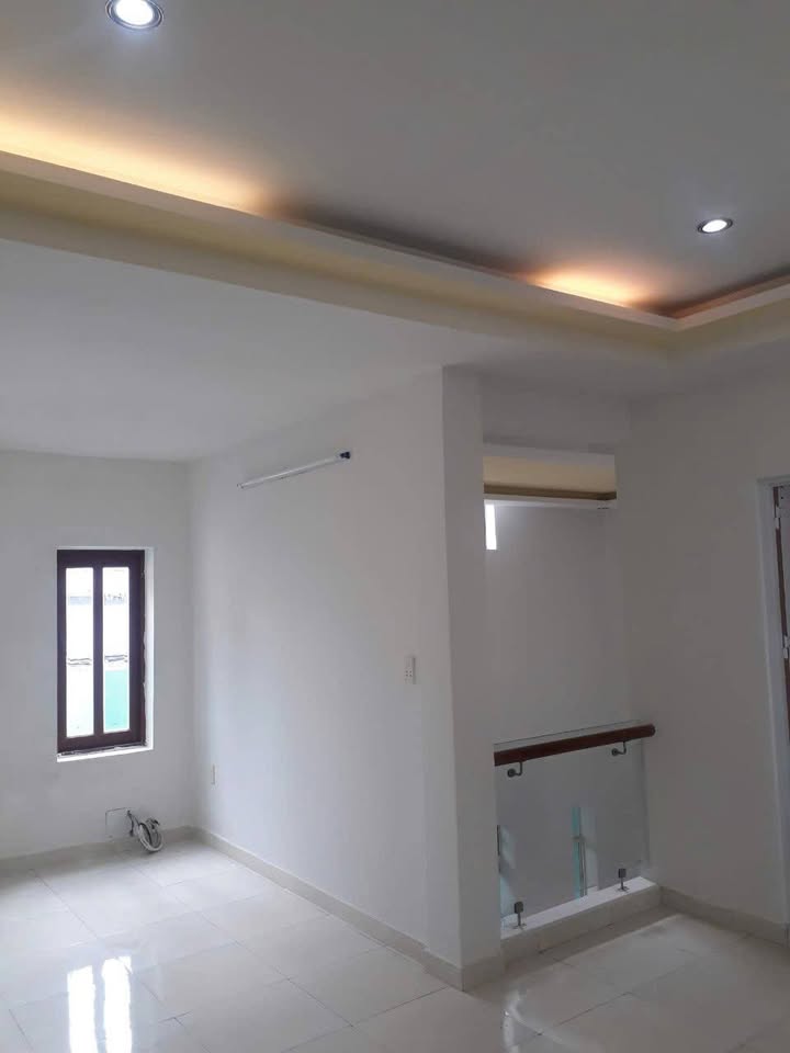 ► Lô Góc 10m ra kiệt  K123 Cù Chính Lan, Bãi Đậu Ô tô cạnh nhà, 71m2, 2 tầng cứng cáp, nhỉnh 3 tỷ - Ảnh 2
