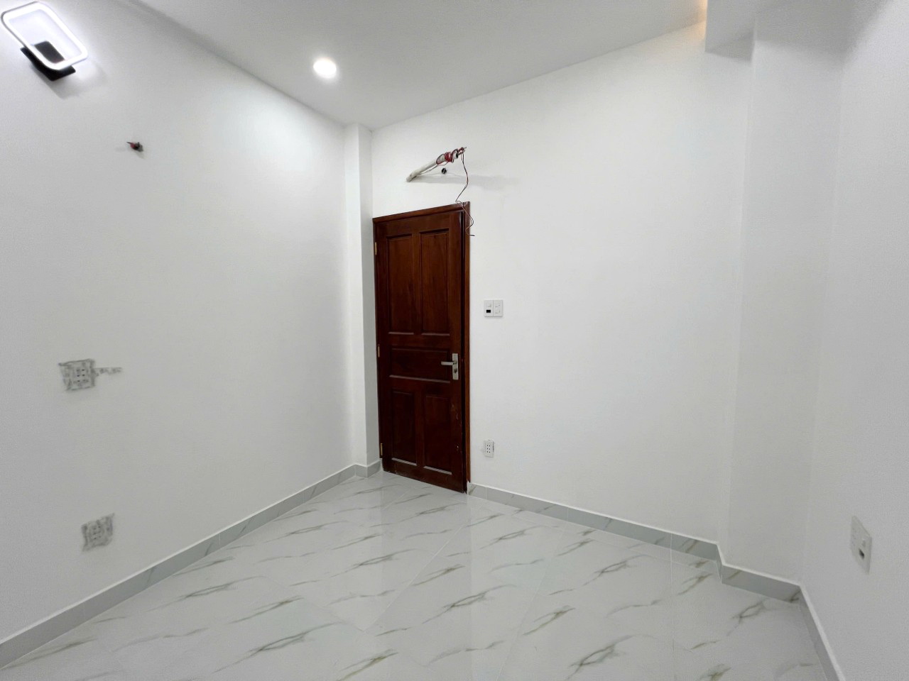 Nhà 4 tầng hẻm 4m thẳng đường Âu Dương Lân P. Chánh Hưng. Giá 6,2 tỷ TL - Ảnh 2