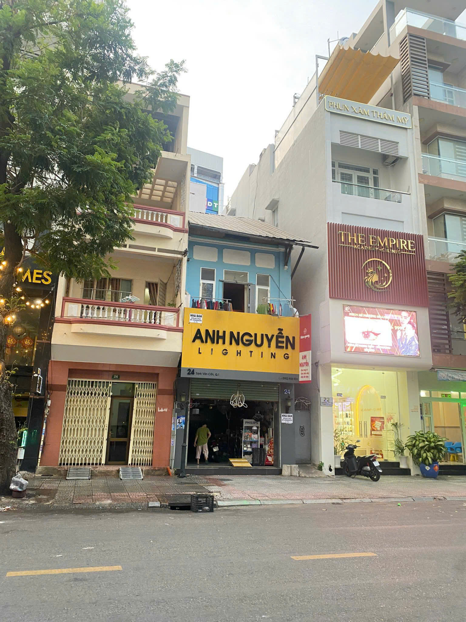 Bán Nhà Mặt Tiền 24 Trịnh Văn Cấn, P Cầu Ông Lãnh, Quận 1 - Ảnh chính