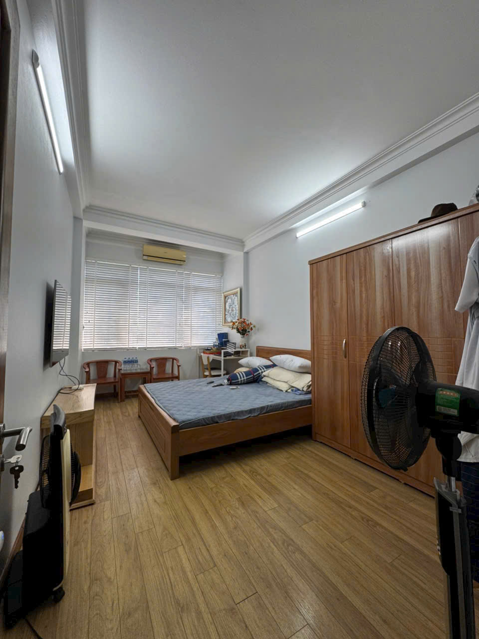 Cần bán 40m2 nhà 4 tầng mặt phố Phạm Khắc Quảng. Vị trí đẹp, kinh doanh sầm uất - Ảnh 3