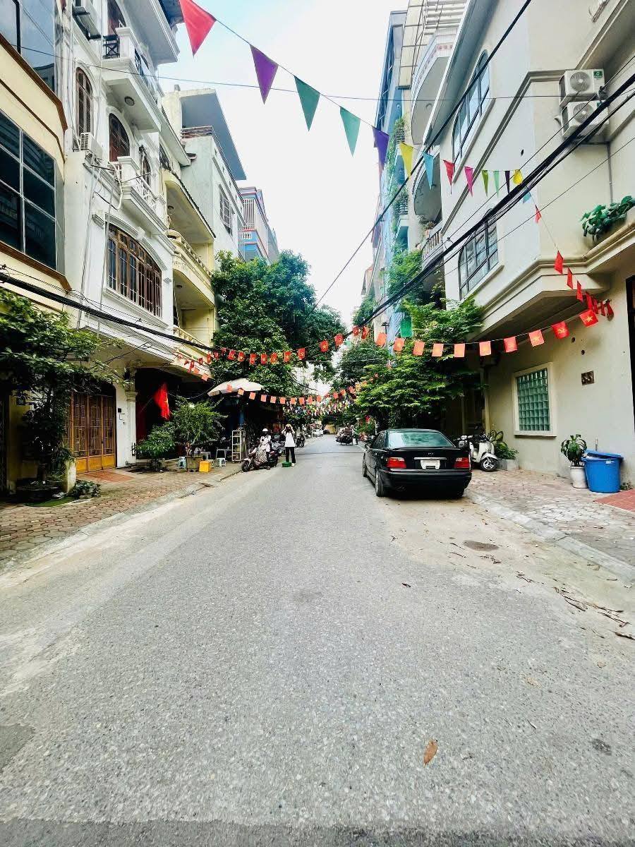 Đầu tư! Phân lô Phạm Tuấn Tài, vỉa hè ô tô tránh, ngõ thông tứ tung, mặt tiền khủng 6m, kd đỉnh - Ảnh chính
