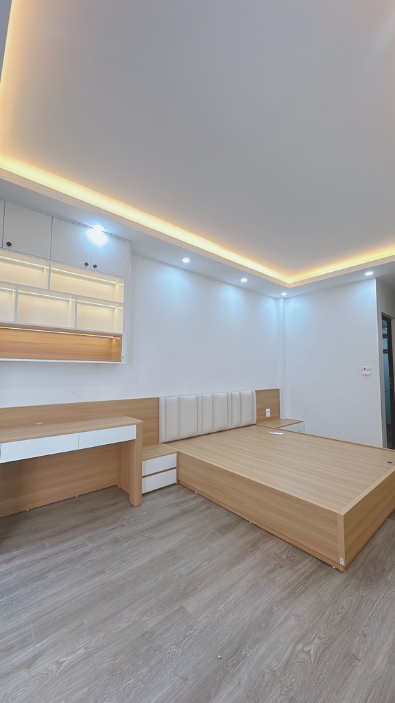 BÁN NHÀ hOÀNG NHƯ TIẾP- LONG BIÊN, 50M, THANG MÁY, MỚI TINH- NHỈNH 12 TỶ( TL) - Ảnh 1