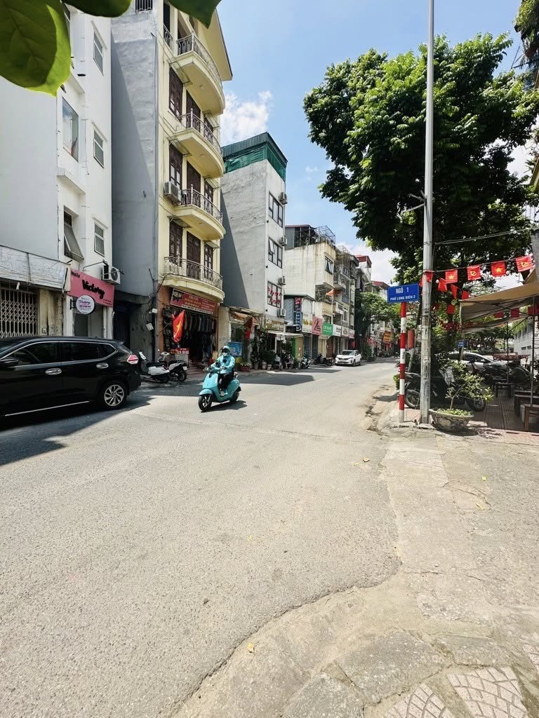 SIÊU HIẾM ! chỉ 9t2 mặt phố ngọc lâm, lô góc, nở hậu kinh doanh. - Ảnh 1