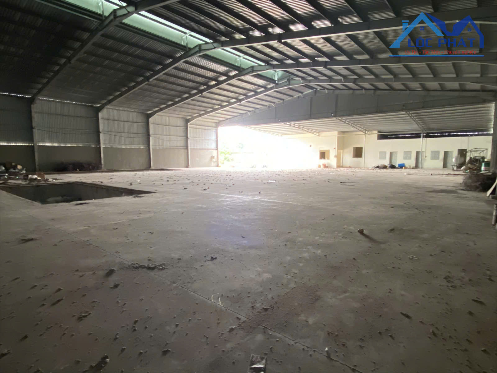 Cho thuê xưởng 1.500m2 ở Phước Tân, Đông Nai 48 triệu - Ảnh 1
