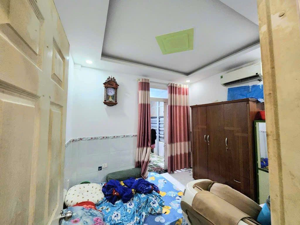 SÁT MẶT TIỀN XE HƠI Q7 <br>NGANG 3.7 X15<br>4 TẤM CÓ 4 TỶ - Ảnh 2