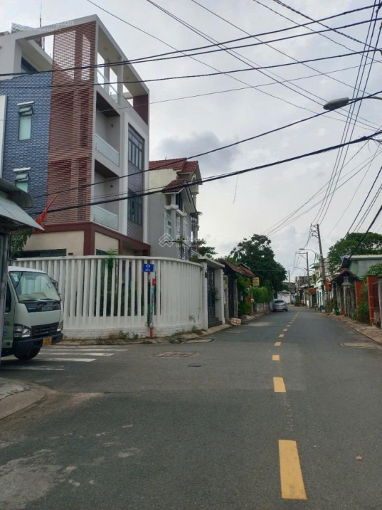 Lô đất100m2, MT đường ngay Metro Suối Tiên, 2 ô tô tránh, GPXD 5 tầng, 5.2 tỷ - Ảnh 1