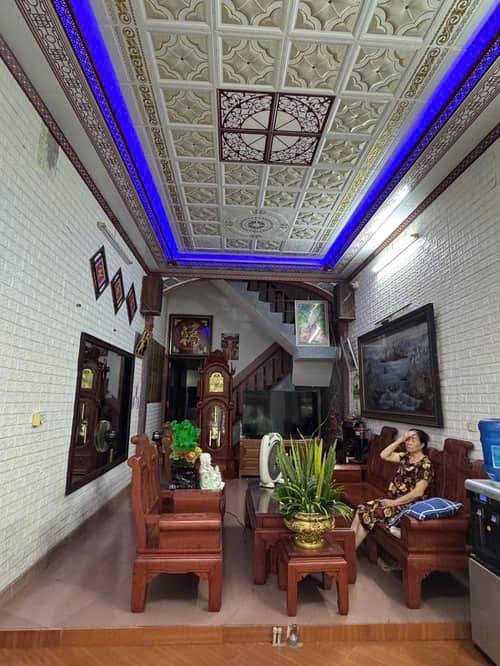 Bán Gấp Nhà Thượng Thanh 85m2, MT 4.5m Vỉa Hè, Ô Tô Tránh, Kinh Doanh, Dòng Tiền - 15.x Tỷ - Ảnh 2