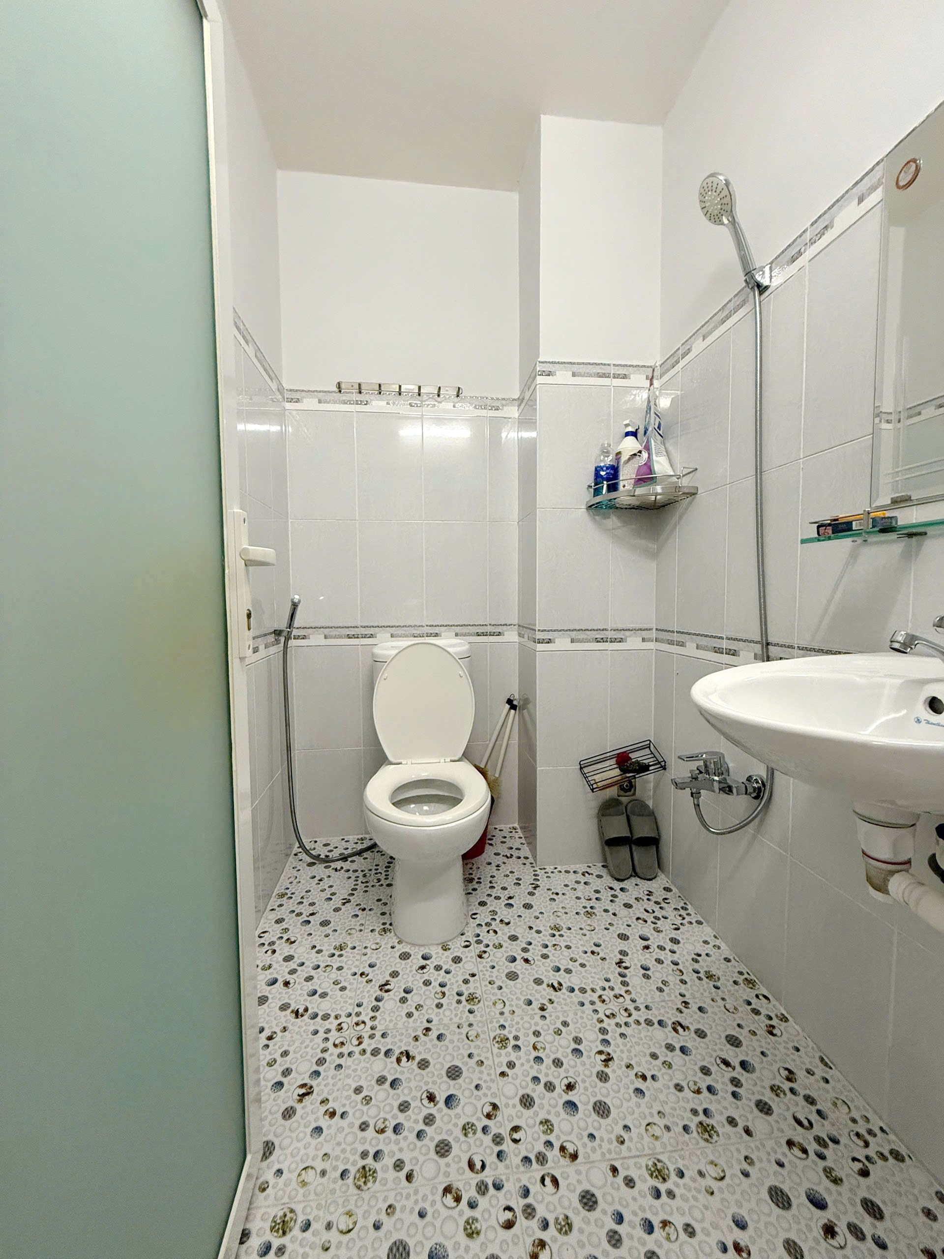Nhà 5 tầng hẻm thông, Nguyễn Duy P10.Q8. Giá 5,98 tỷ TL - Ảnh 3