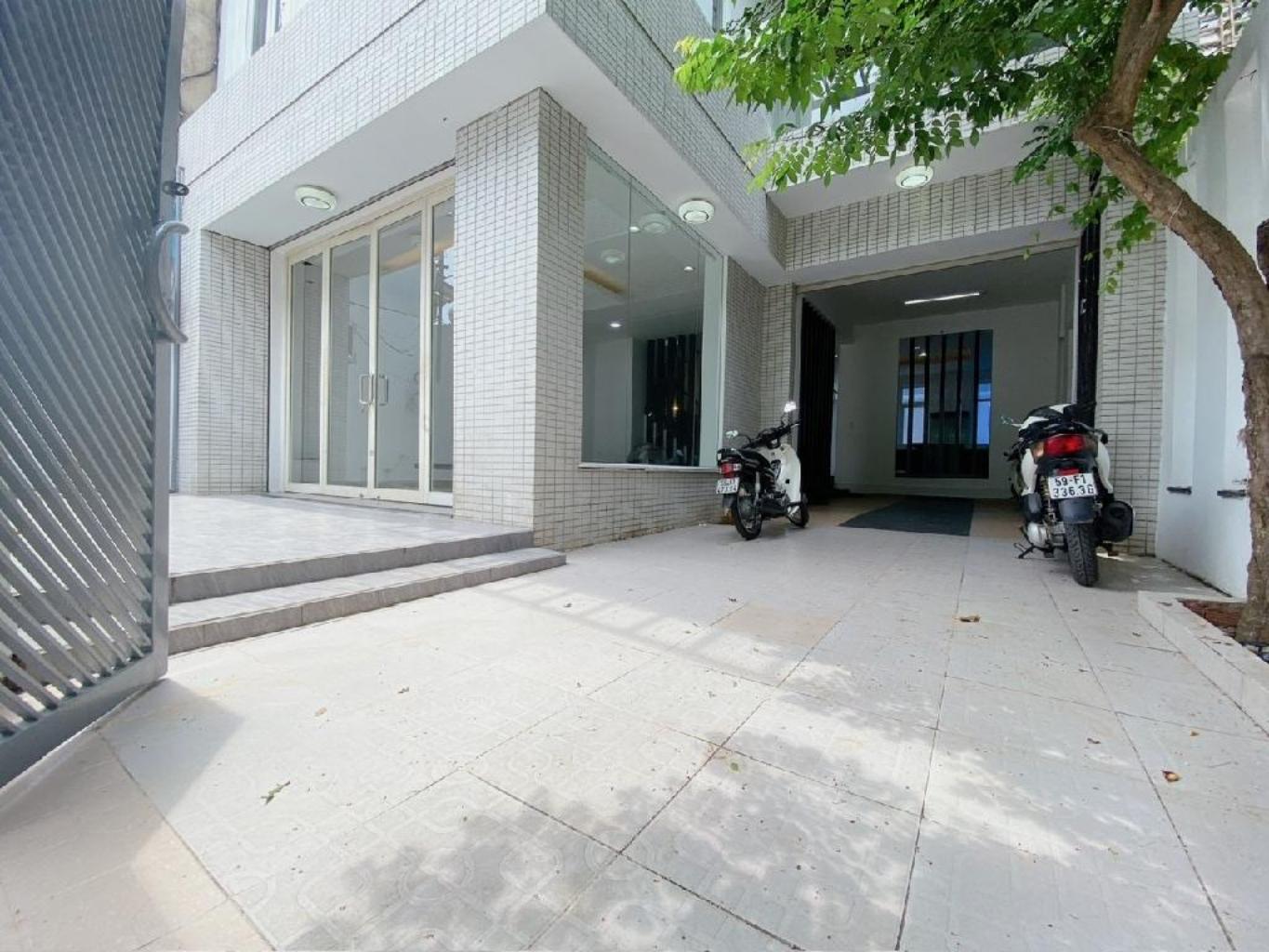 Bán nhà mặt tiền KDC Phong Phú, 9x20, Biệt thự Vip, View sông Rạch Lớn  Lh 0931172218 - Ảnh 1