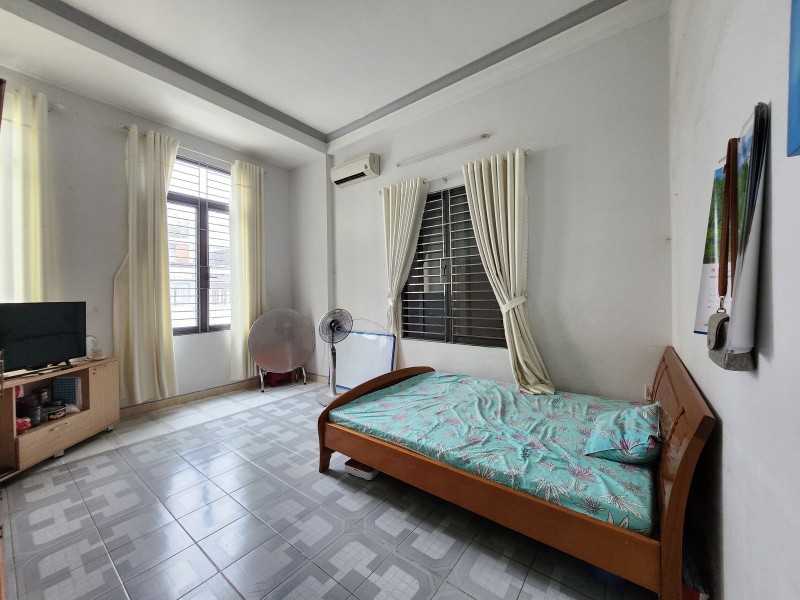 ♣ Mặt Tiền Nguyễn Sơn Trà gần Đường 2/9, 48m2, 3 tầng đúc, kinh doanh - Ảnh chính