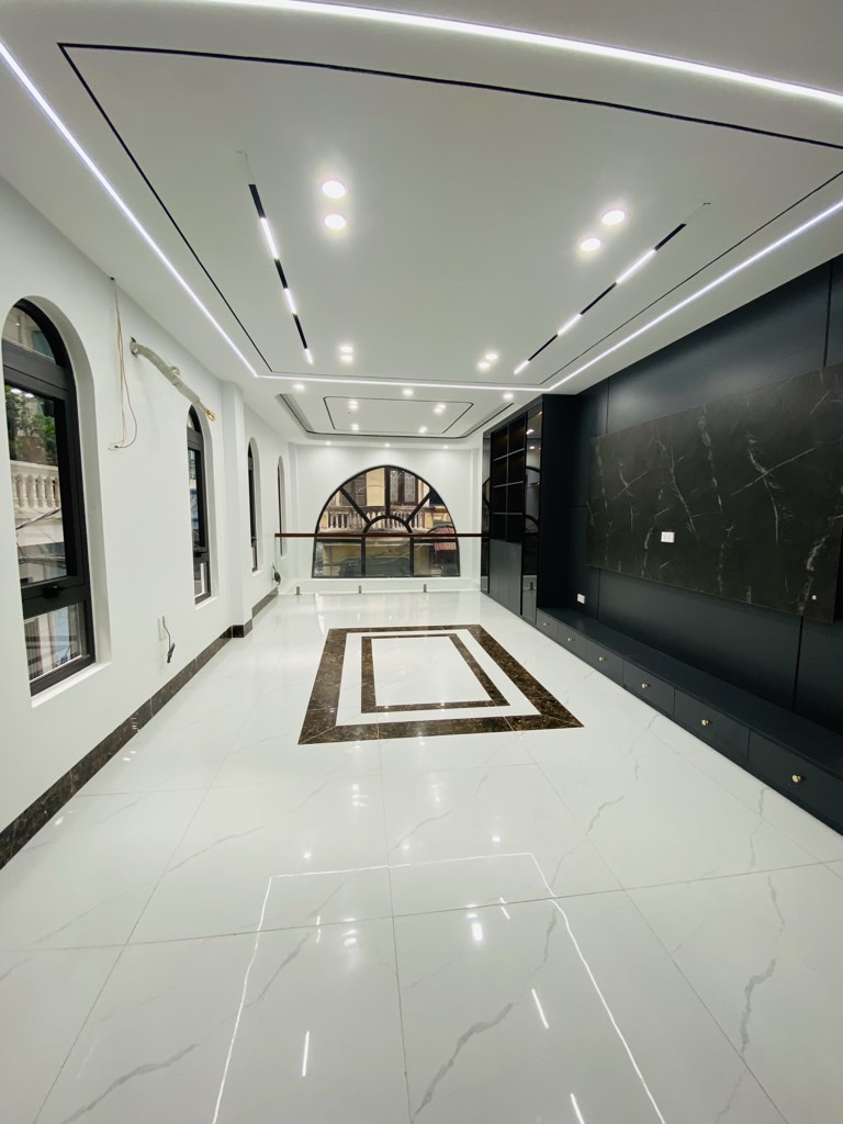 🏡 BIỆT THỰ SÀI ĐỒNG – LÔ GÓC 7 TẦNG THANG MÁY – KINH DOANH ĐỈNH – NỘI THẤT ĐẲNG CẤP - Ảnh 1