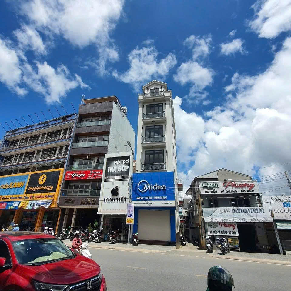 Cho thuê nhà có mặt bằng kinh doanh đường Phan Đình Phùng, phường Xuân Hương - Đà Lạt. - Ảnh chính